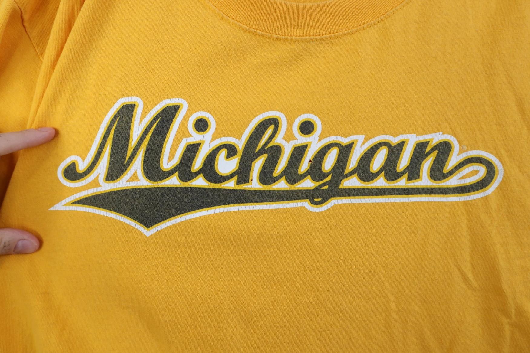 Vintage Vintage 90s Y2K University of Michigan Long Sleeve T-Shirt Size US M / EU 48-50 / 2 - 4 Thumbnail