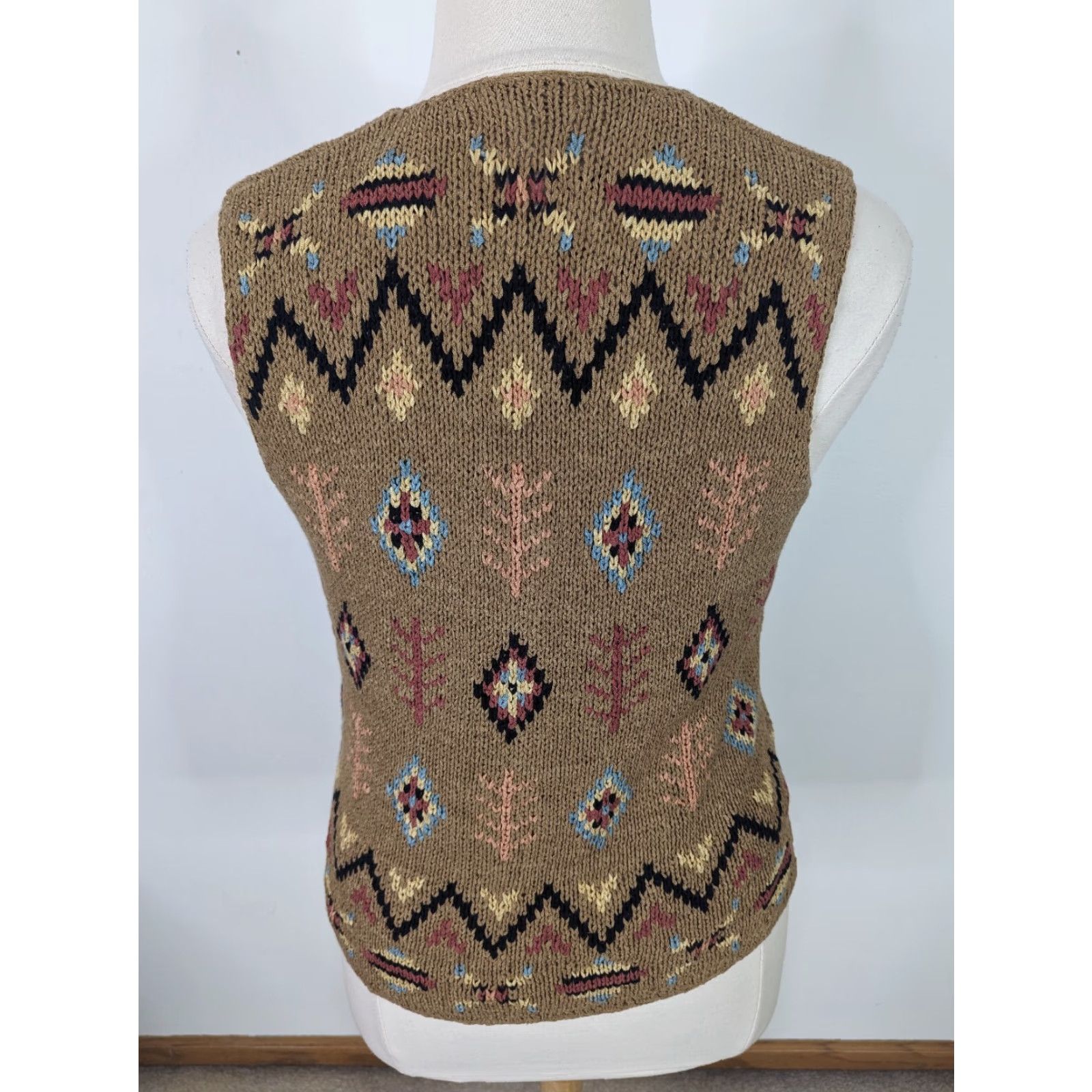 Vintage VINTAGE 00s Y2K Southwestern Aztec Crochet Knit Vest Women’s Large Beige Aztec Vest L Womens V3J Size L / US 10 / IT 46 - 3 Thumbnail
