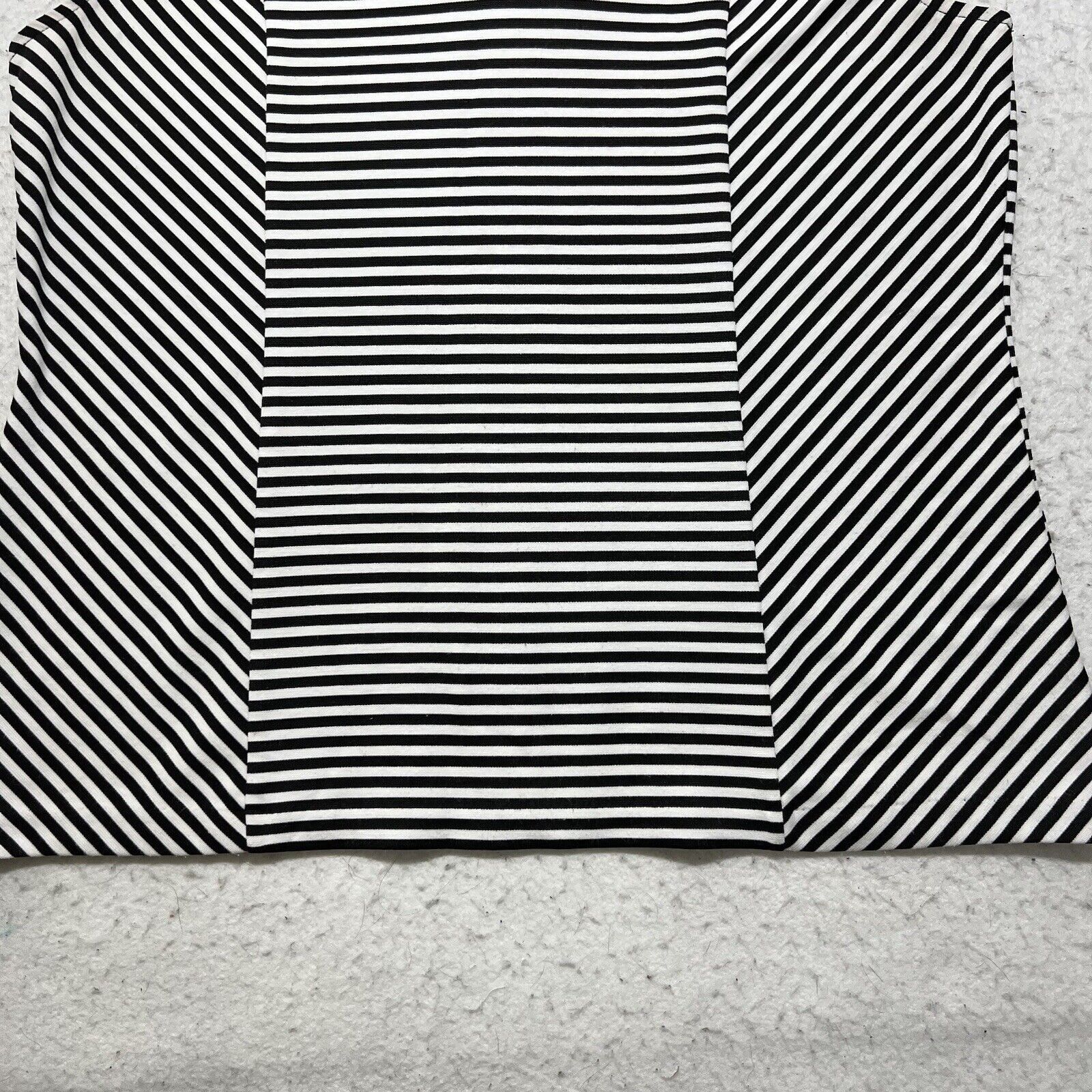 Other Talbots Small V-Neck Black + White Striped Pullover Tank Top Size S / US 4 / IT 40 - 6 Thumbnail