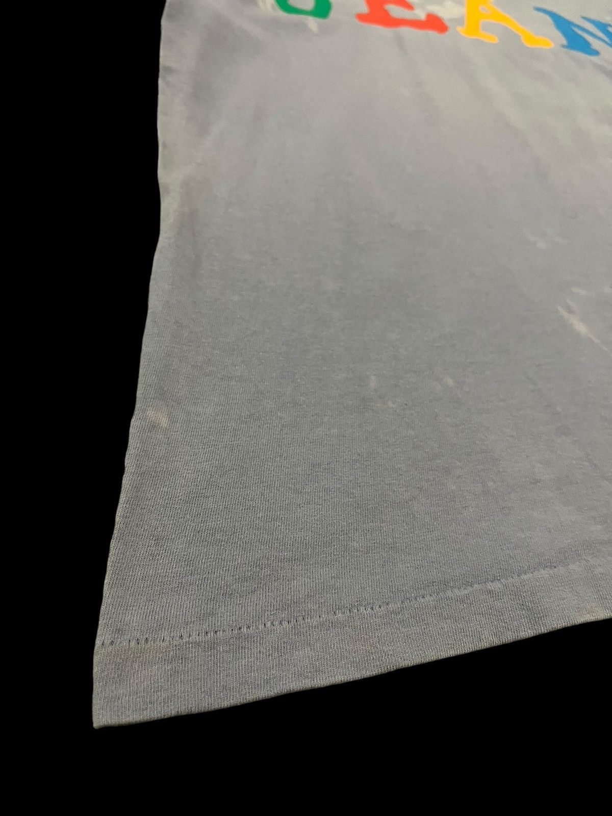 Guess A vintage Thrashed Faded Bleach Guess Shirt Size US L / EU 52-54 / 3 - 7 Thumbnail