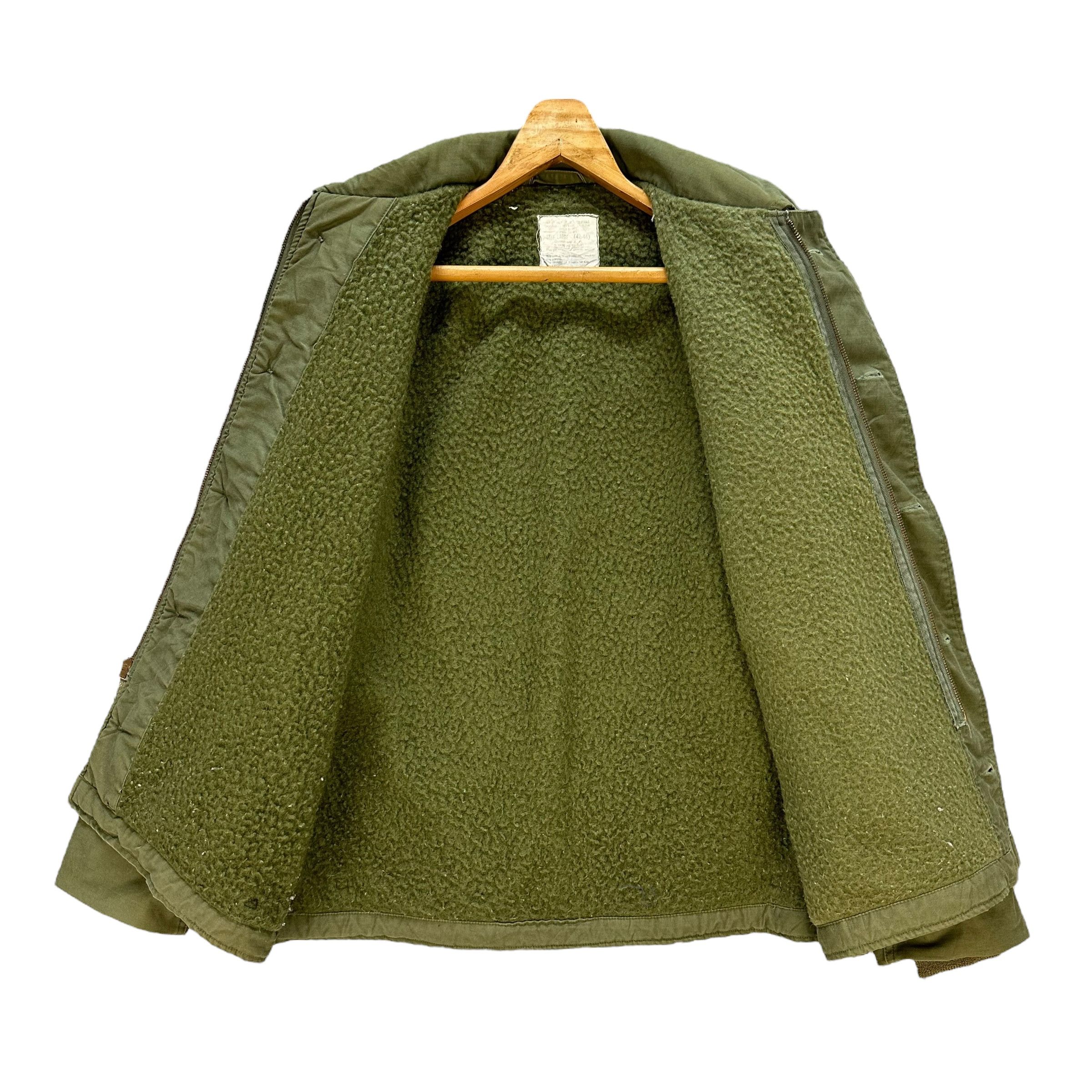 Vintage 1970's USN A-2 Deck Jacket OG-107 Fleece Lined #A74-1795 Size US L / EU 52-54 / 3 - 10 Thumbnail