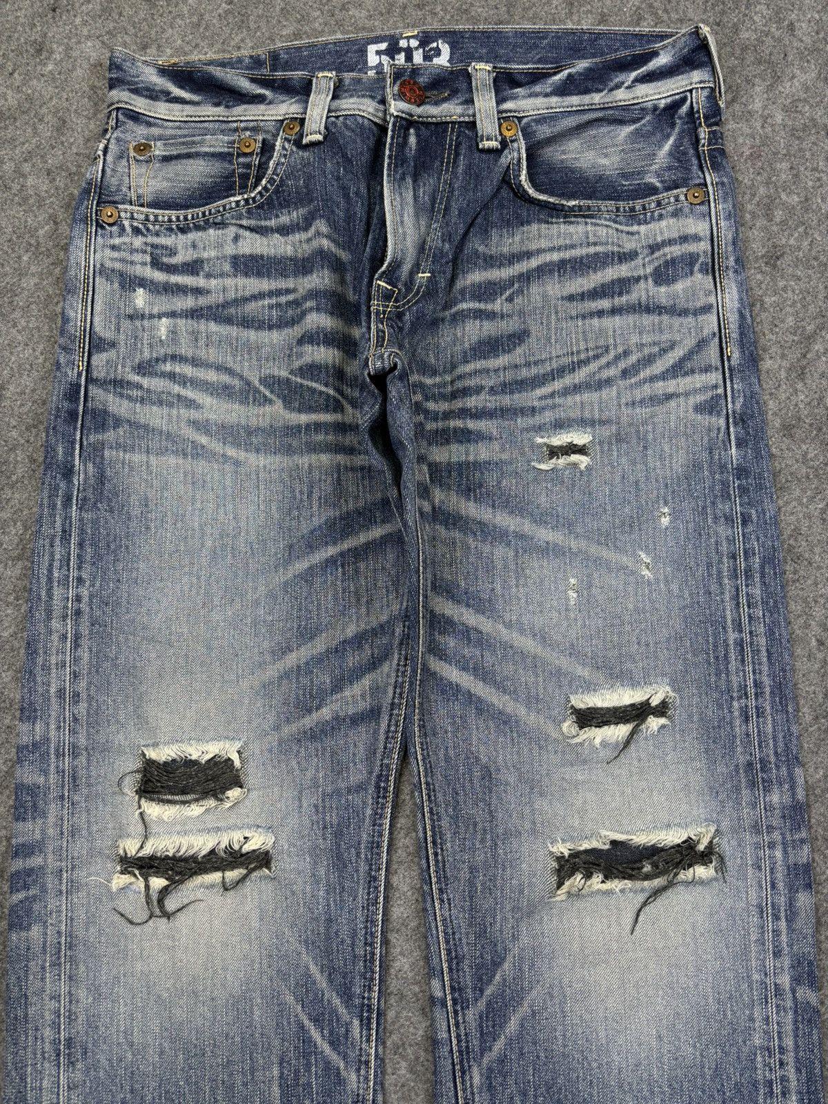 Edwin 💥Full Character X Distressed💥Edwin Distressed Denim F846 Size US 34 / EU 50 - 3 Thumbnail