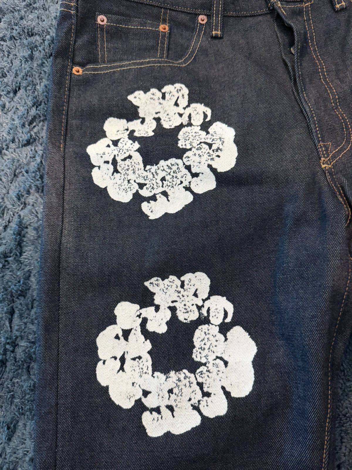 DENIM TEARS LEVIS DENIM TEARS RAW INDIGO JEANS Size US 31 - 6 Thumbnail