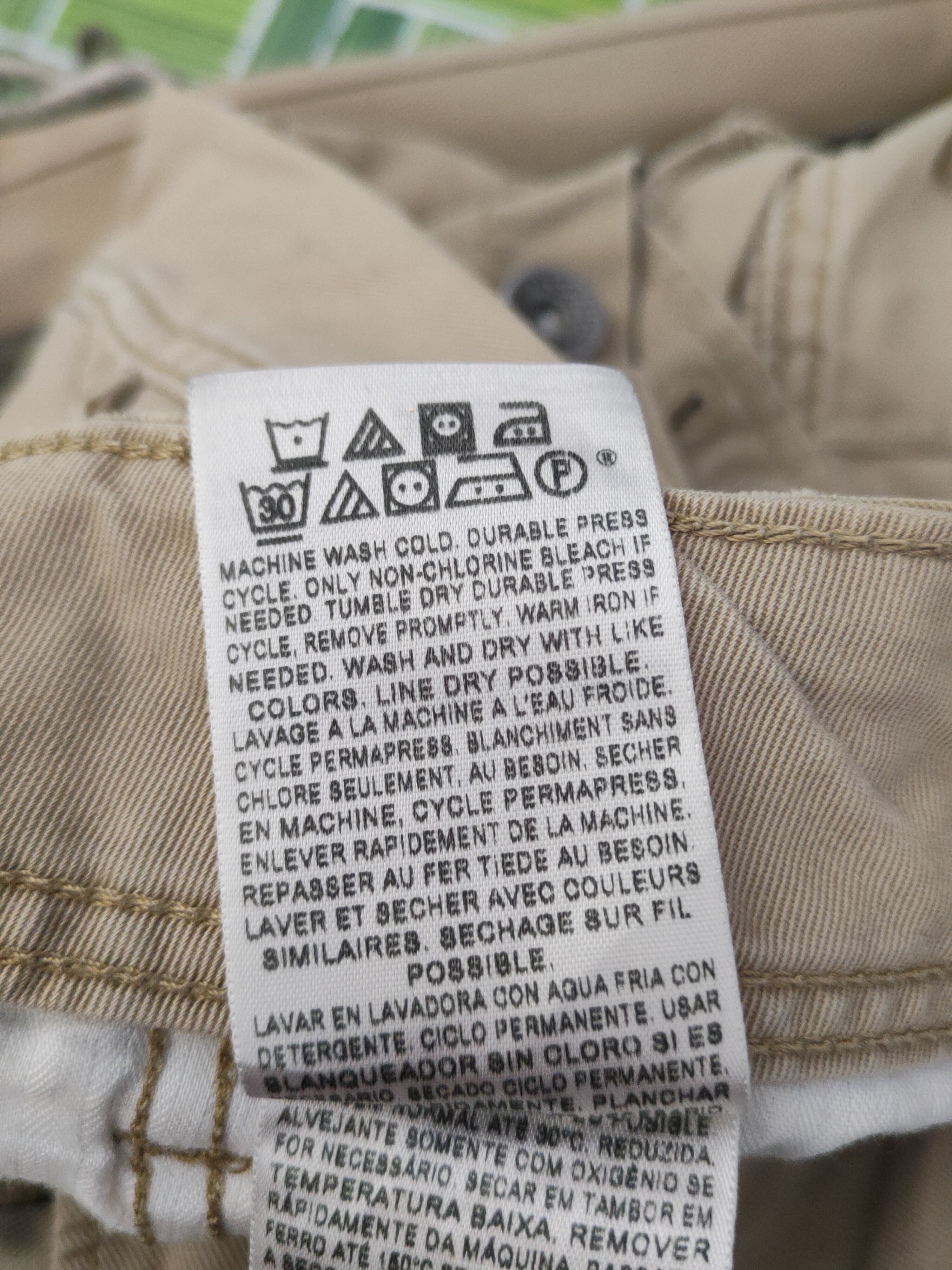 Levi's Levi's Beige Multipocket Shorts #S2840 Size US 32 / EU 48 - 15 Thumbnail