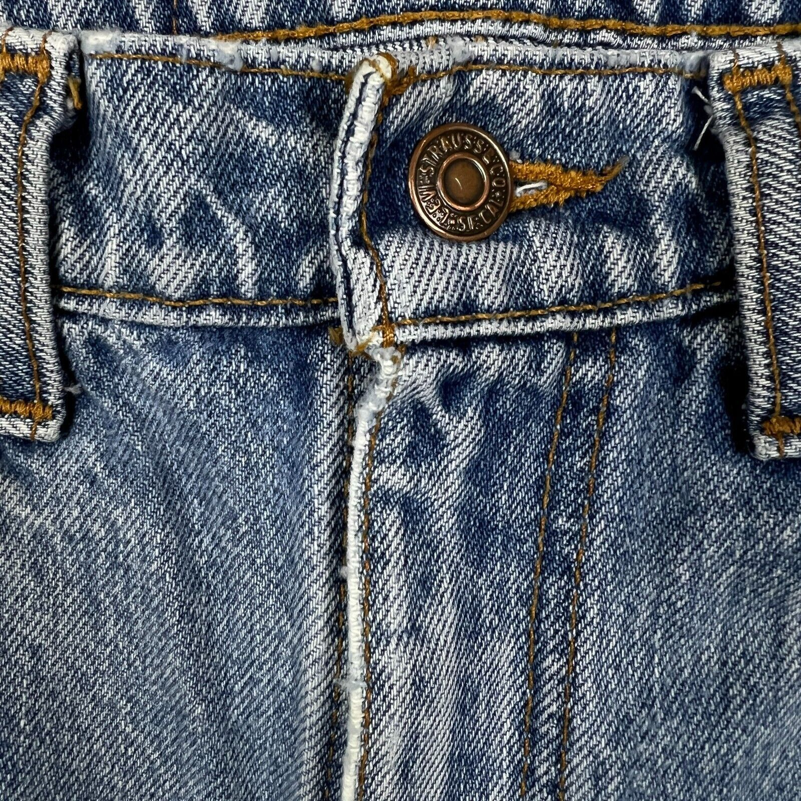 Levi's × Vintage VTG 90s Levi's 516 Slim Fit Straight Thrashed Jeans 32x32 Size US 32 / EU 48 - 5 Thumbnail
