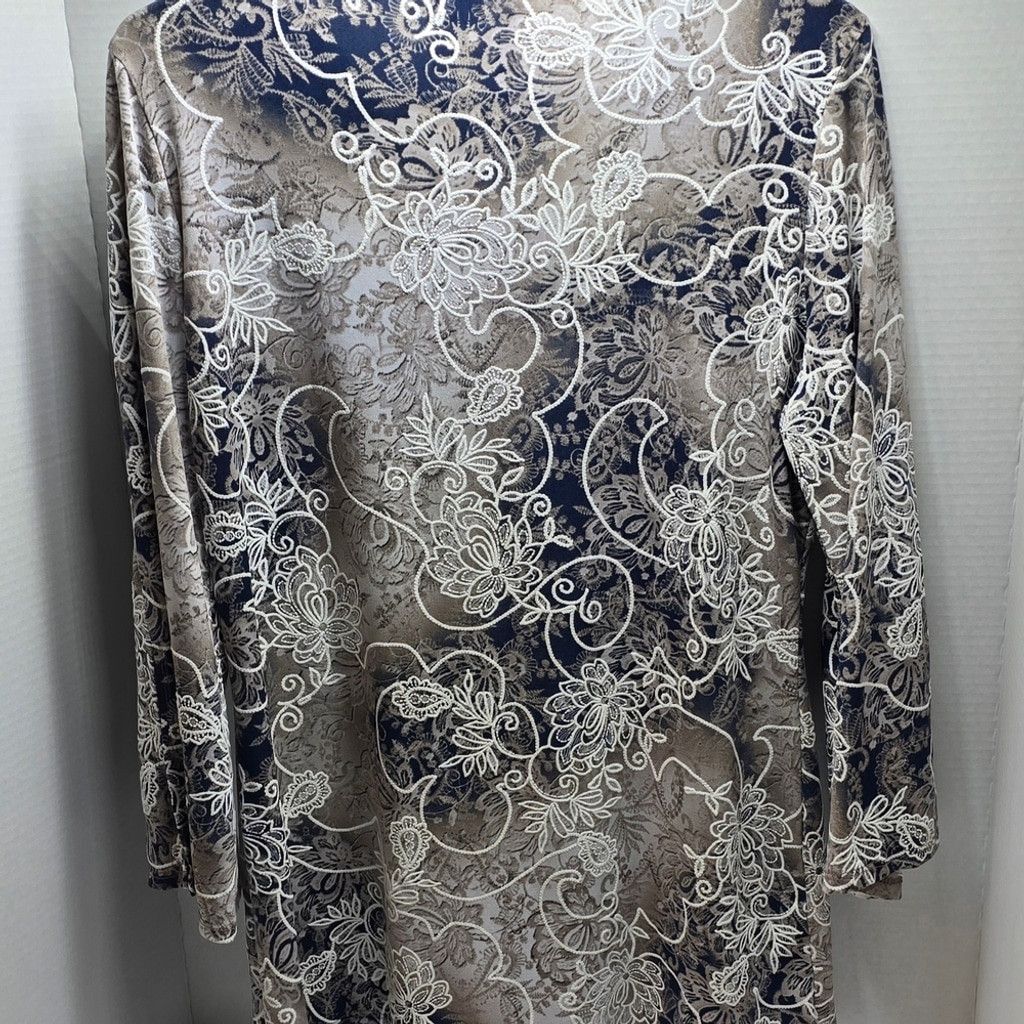 The Unbranded Brand New Directions Lace Overlay Blouse - Navy and Cream Size M / US 6-8 / IT 42-44 - 5 Thumbnail