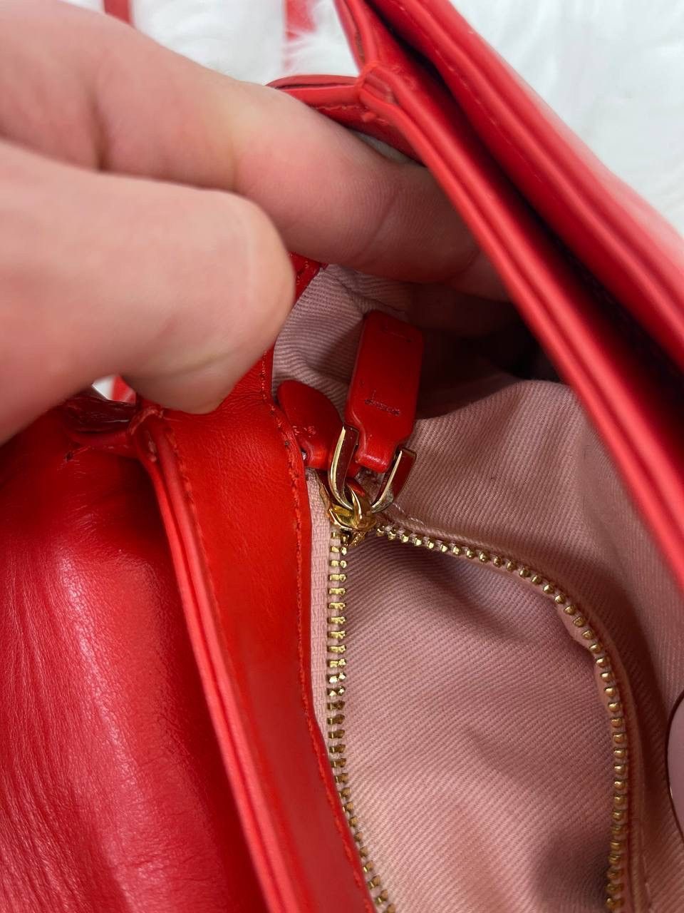 Other Coccinelle Leather Crossbody Bag Red Gold Logo Italy Size ONE SIZE - 7 Thumbnail