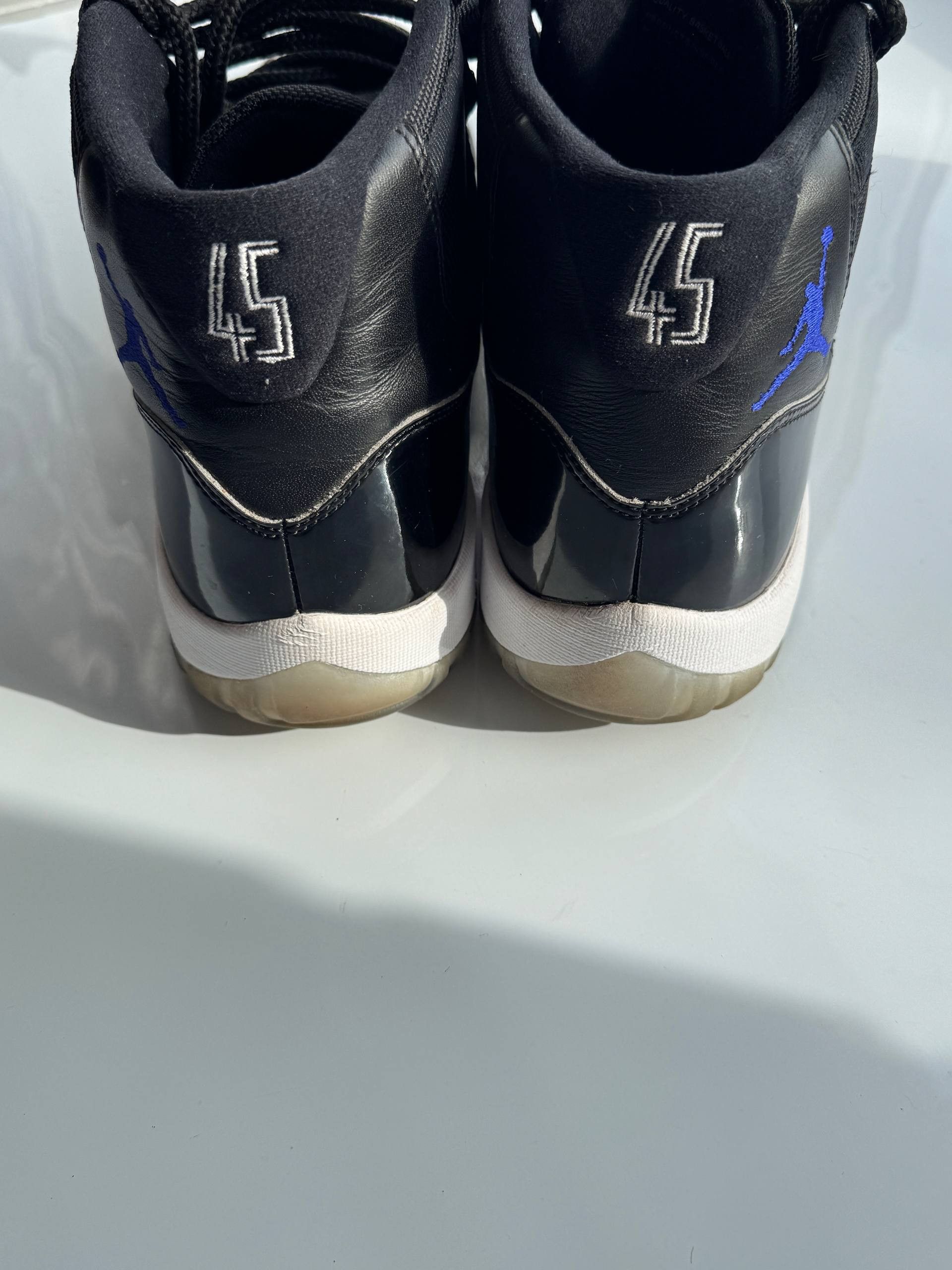 Air Jordan 11 Retro Space Jam 2016