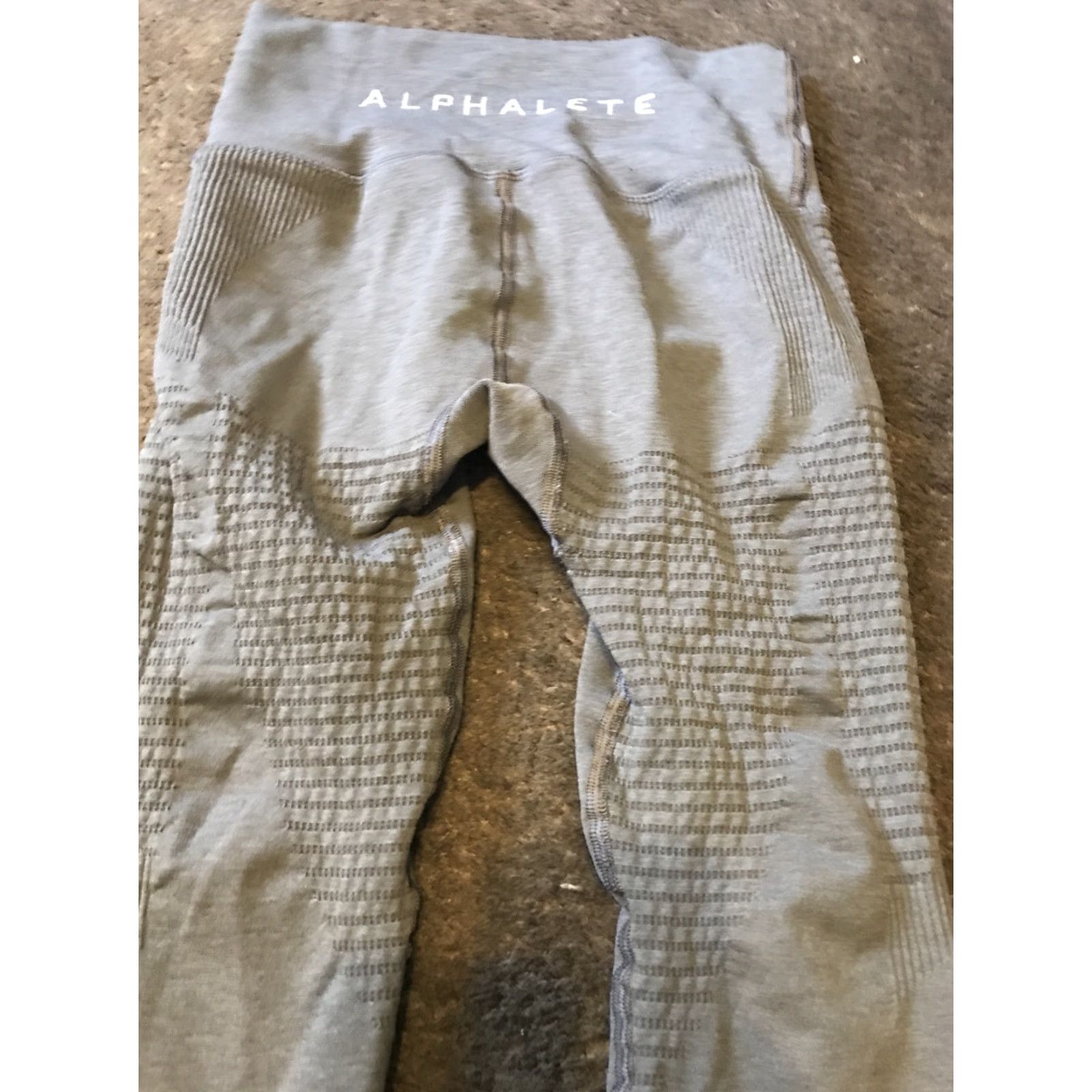 Vintage Alphalete Leggings Shirt? Size 28" / US 6 / IT 42 - 6 Thumbnail