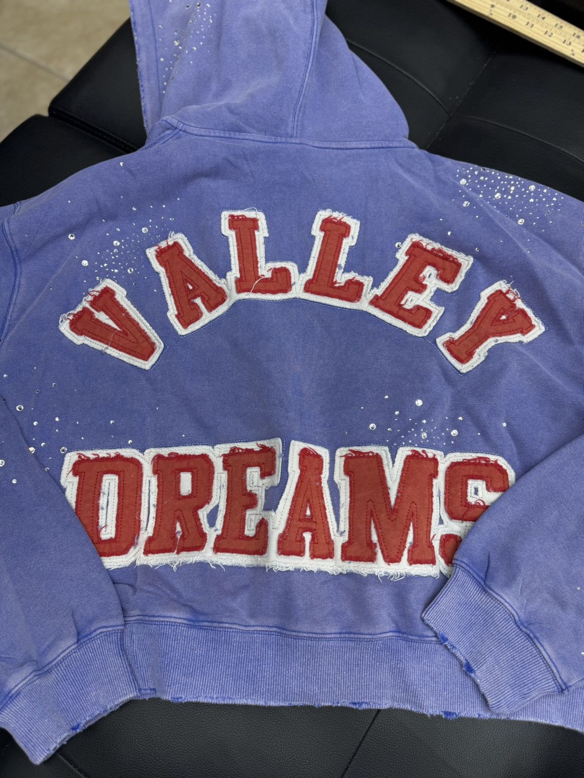 Vale Valley Hoodie Stone Zip Up Blue Crystals Size XL (NEW) Size US XL / EU 56 / 4 - 5 Thumbnail
