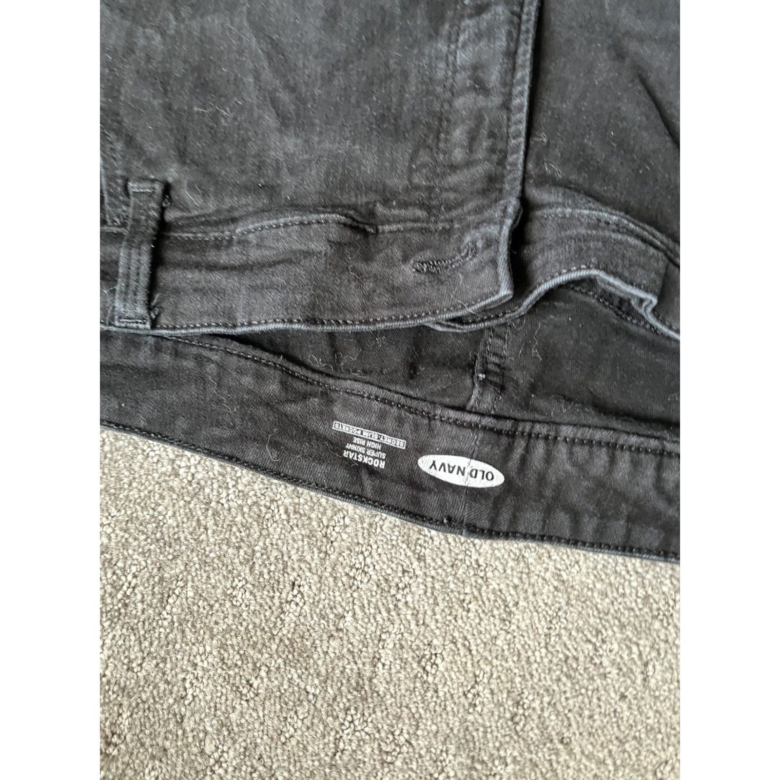 Old Navy Old Navy Rockstar Super Skinny Jeans Womens Size 22 Plus Long Tall Size 40" / US 18 - 5 Thumbnail