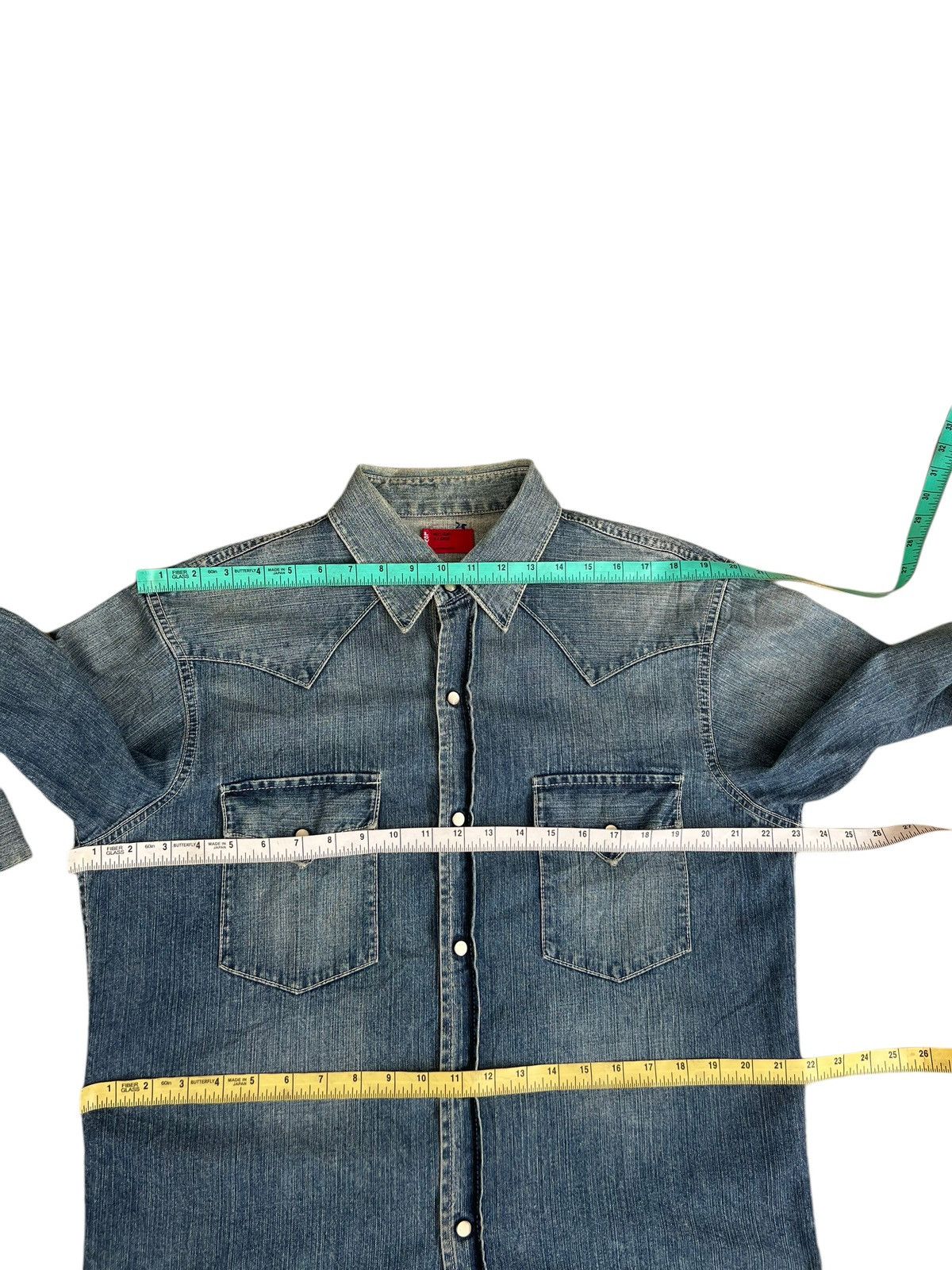 Levi's Vintage 2005 Levi’s Red Tab Faded Mud Denim Western Shirt Size US L / EU 52-54 / 3 - 3 Thumbnail