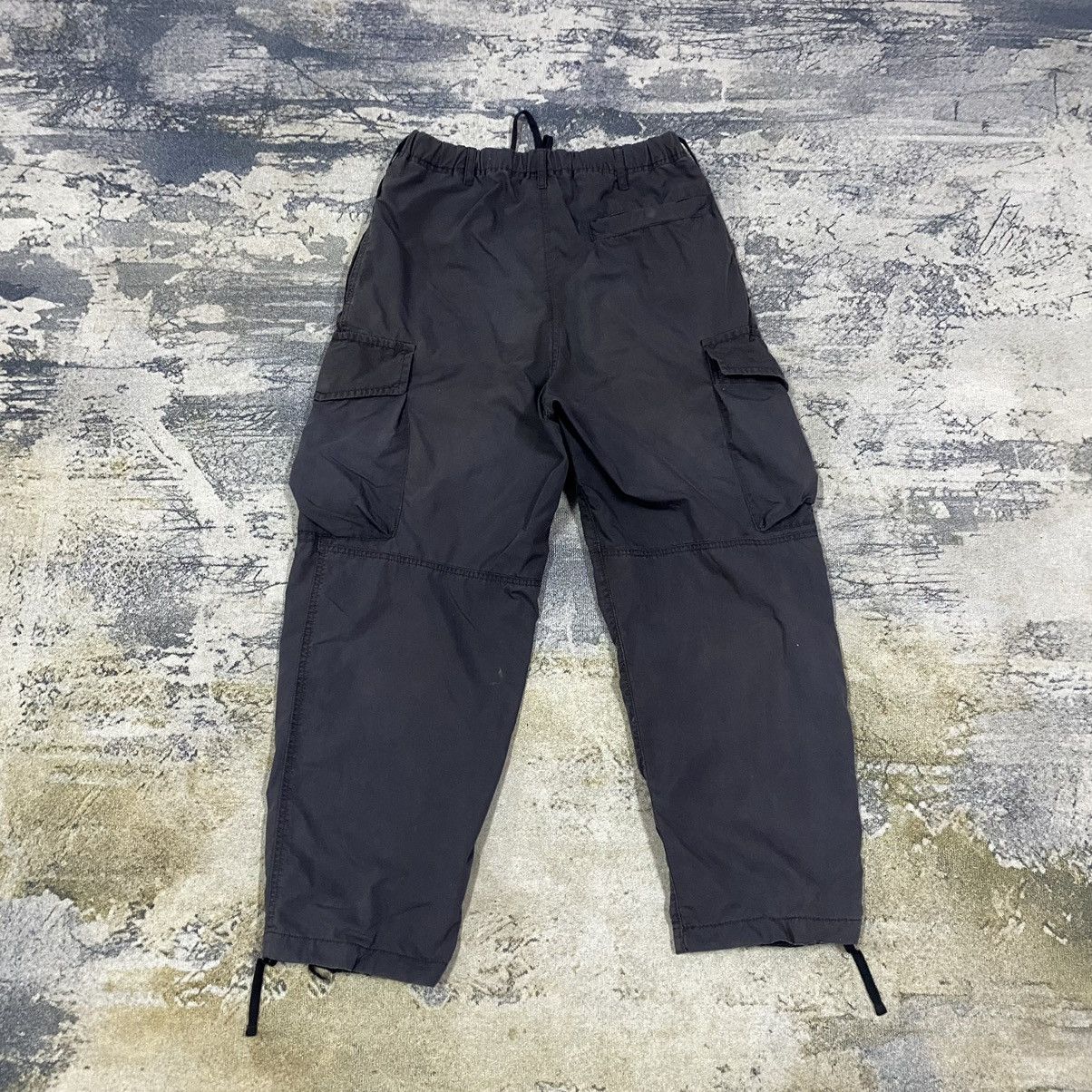 Japanese Brand × Undercover × Uniqlo Uniqlo X Undercover Parachute Cargo Size US 31 - 2 Thumbnail