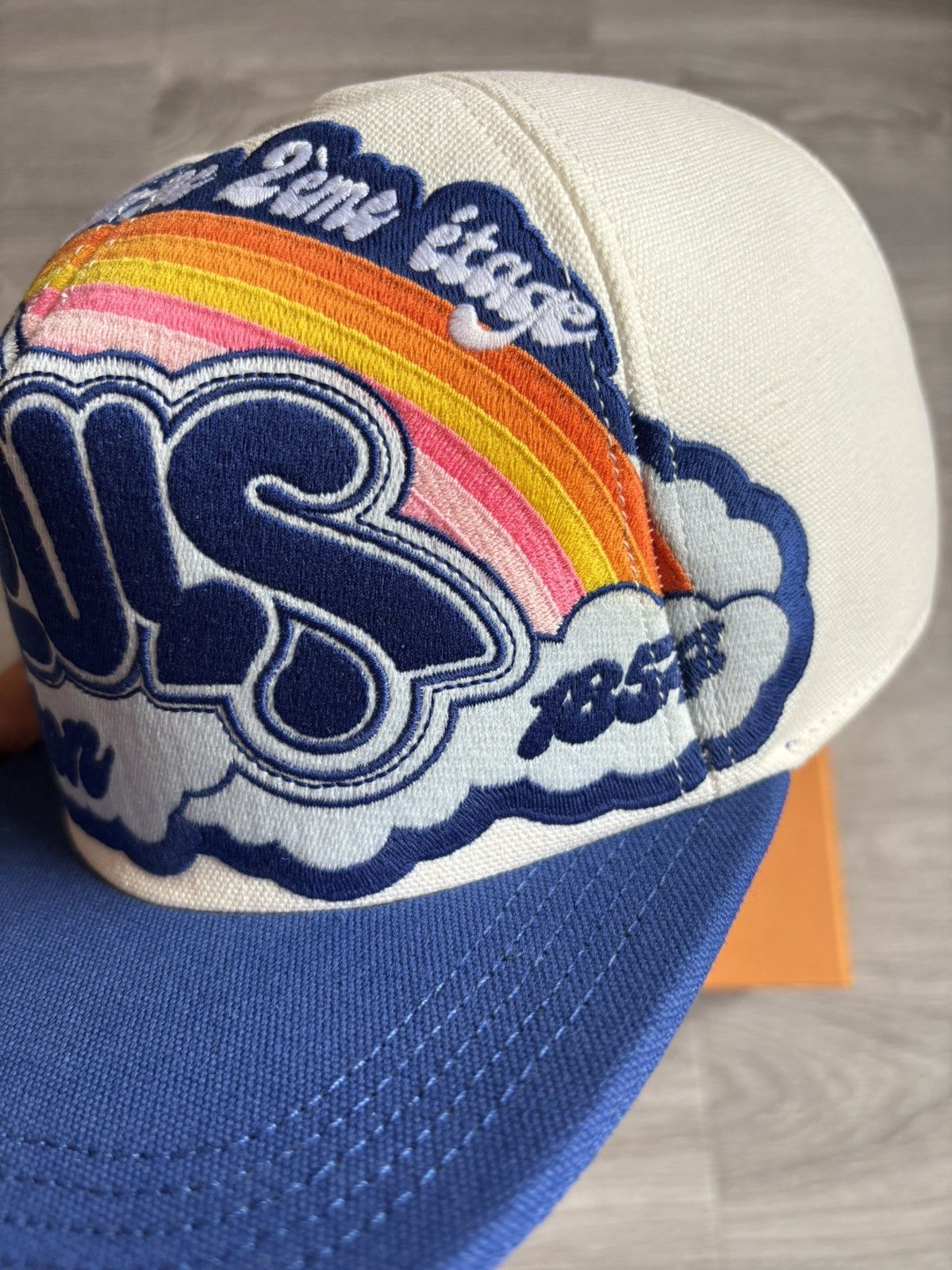 Louis Vuitton Louis Vuitton Rainbow Logo Hat SS23 Size ONE SIZE - 6 Thumbnail