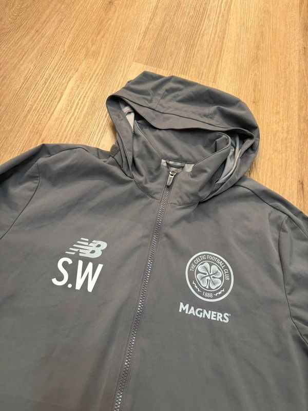 New Balance New Balance Celtic F.C. SW Stephen Welsh 2019/20 Jacket L Size US L / EU 52-54 / 3 - 4 Thumbnail