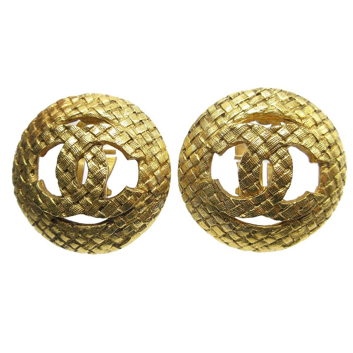 Chanel Chanel CC Button Clip-On Earrings Metal Size ONE SIZE - 1 Thumbnail