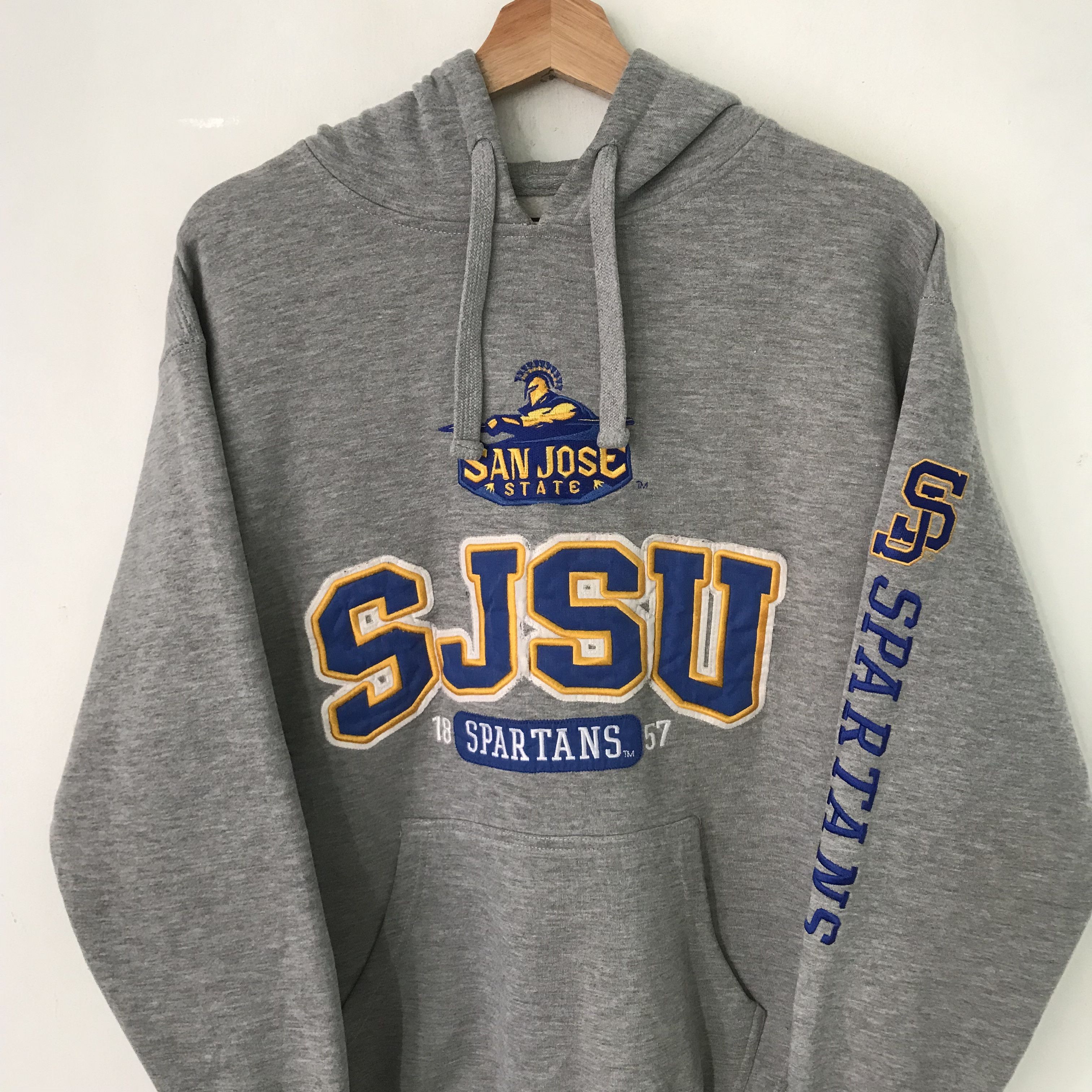 Vintage Vintage San Jose State University Grey Sweater - 382 Size US M / EU 48-50 / 2 - 3 Thumbnail