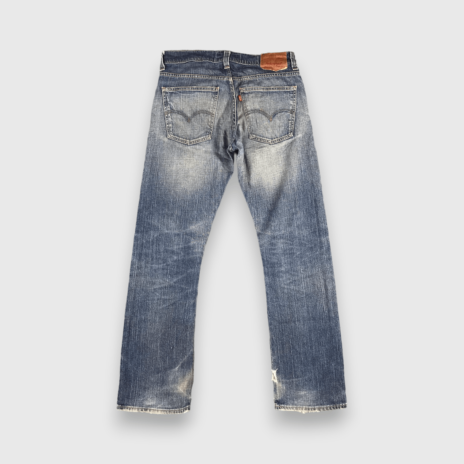 Levi's Vintage Blue Wash Levis Jeans-J2209 Size US 32 / EU 48 - 2 Thumbnail