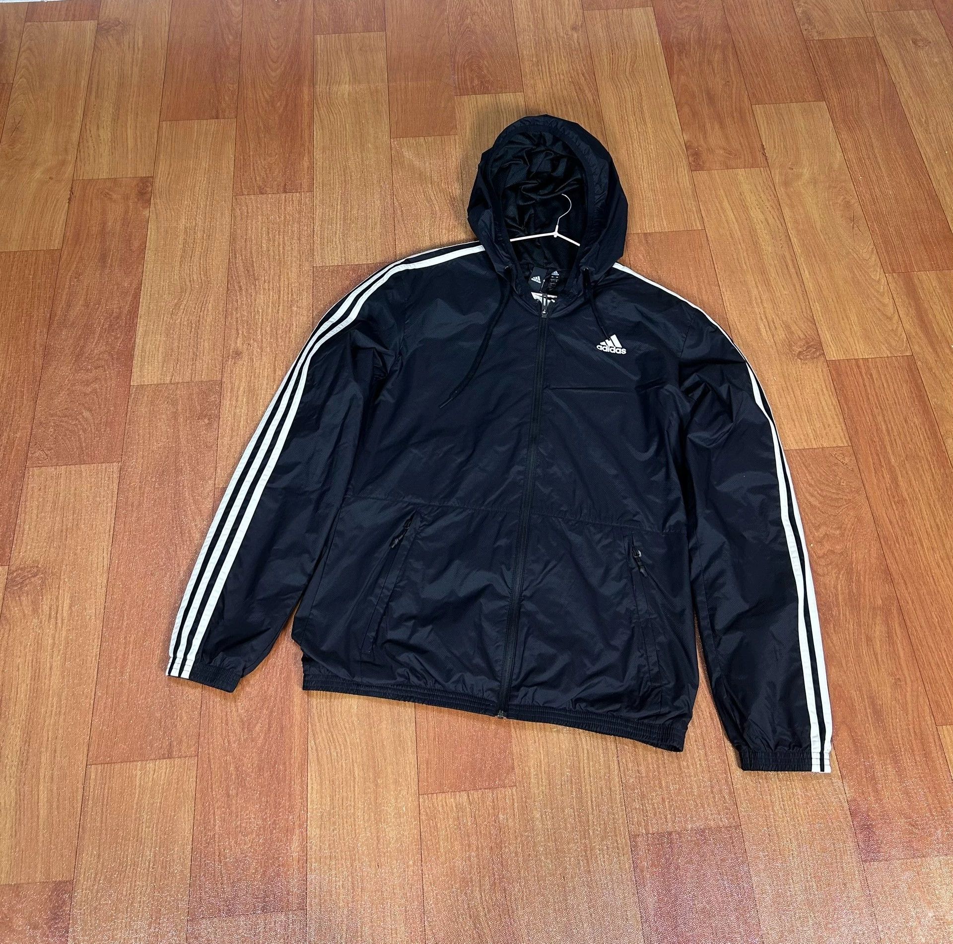 Adidas Authentic Adidas Unisex Track Jacket / Sports Outerwear Size US S / EU 44-46 / 1 - 1 Thumbnail