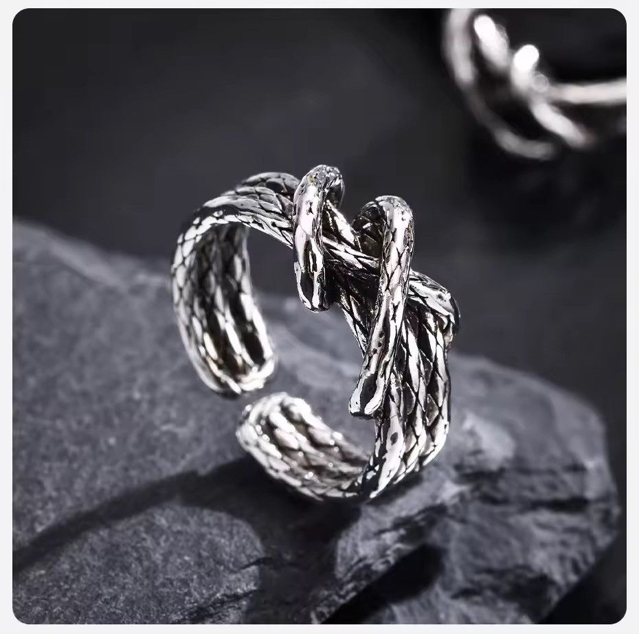 Jewelry Twisted Snake Textured Ring Size ONE SIZE - 2 Thumbnail