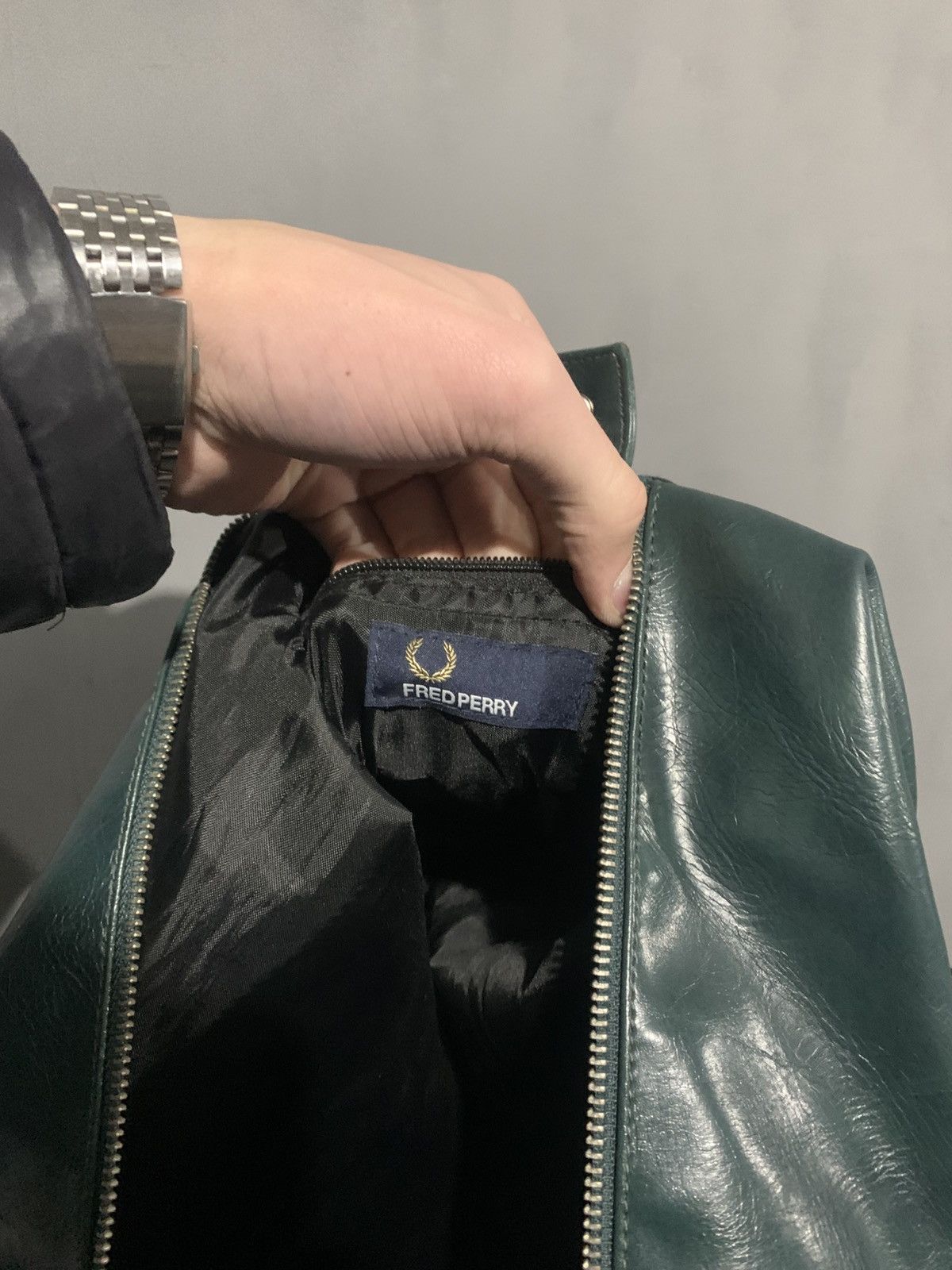 Fred Perry Fred Perry Shoulder Bag Leather Size ONE SIZE - 10 Thumbnail