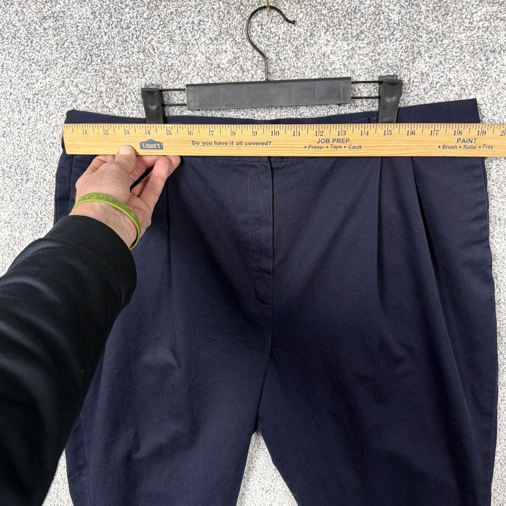 Lands' End VINTAGE Lands' End Chino Pants Womens 20W Plus Navy Blue Pleated Tapered Hips Back Elastic 90s Casual Business Size 42" / US 20 - 2 Thumbnail