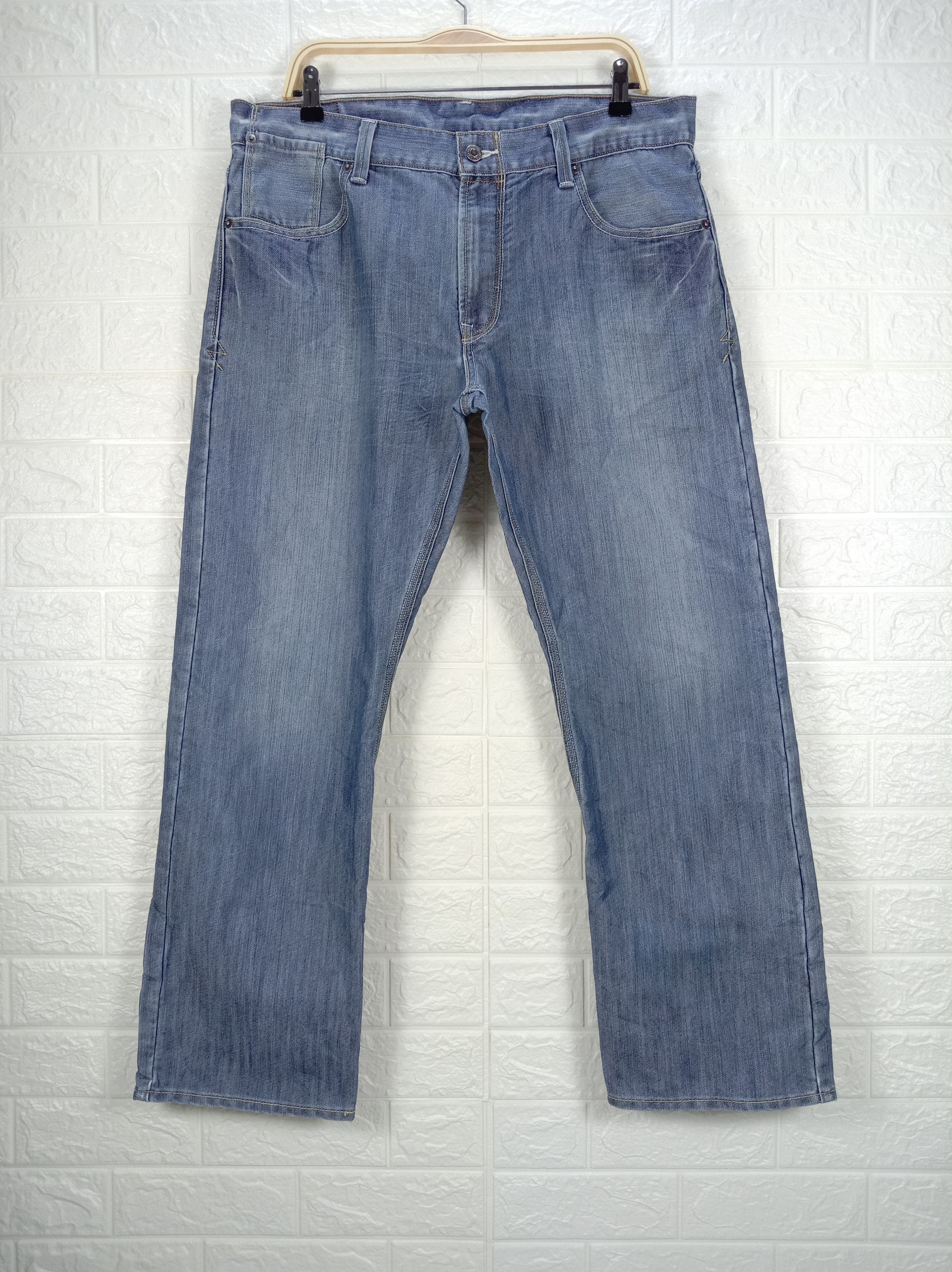 Levi's Vintage Levi's 514 Jeans Straight Fit Blue Wash Denim Size US 36 / EU 52 - 1 Thumbnail