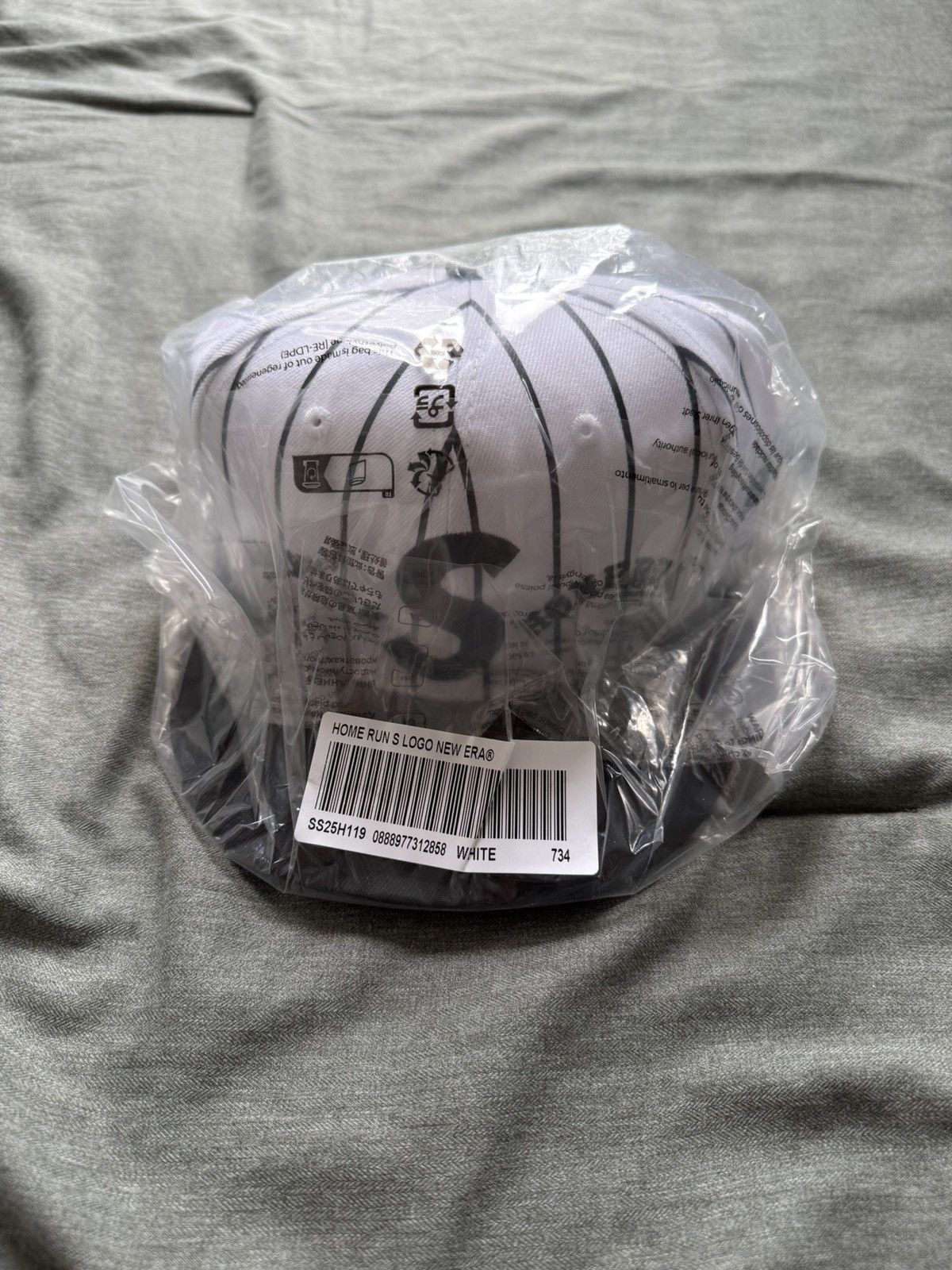 Streetwear × Supreme Supreme Homerun S logo New Era Stripe
