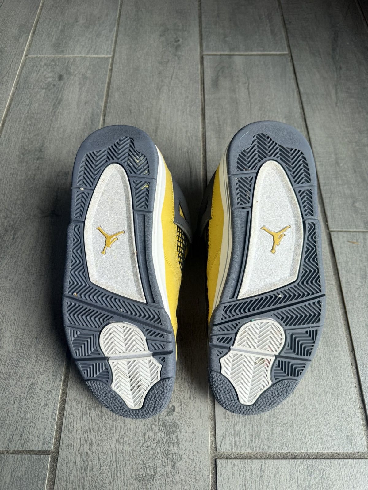 Jordan Brand Jordan Retro 4 Lightning Size US 8 / EU 41 - 5 Thumbnail
