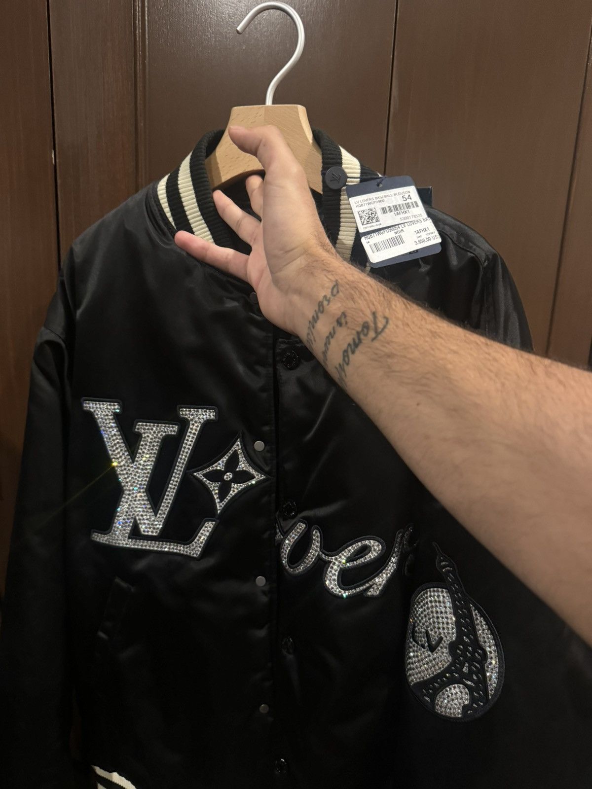 Louis Vuitton × Pharrell LOVERS CRYSTAL BOMBER JACKET Size US XL / EU 56 / 4 - 3 Thumbnail