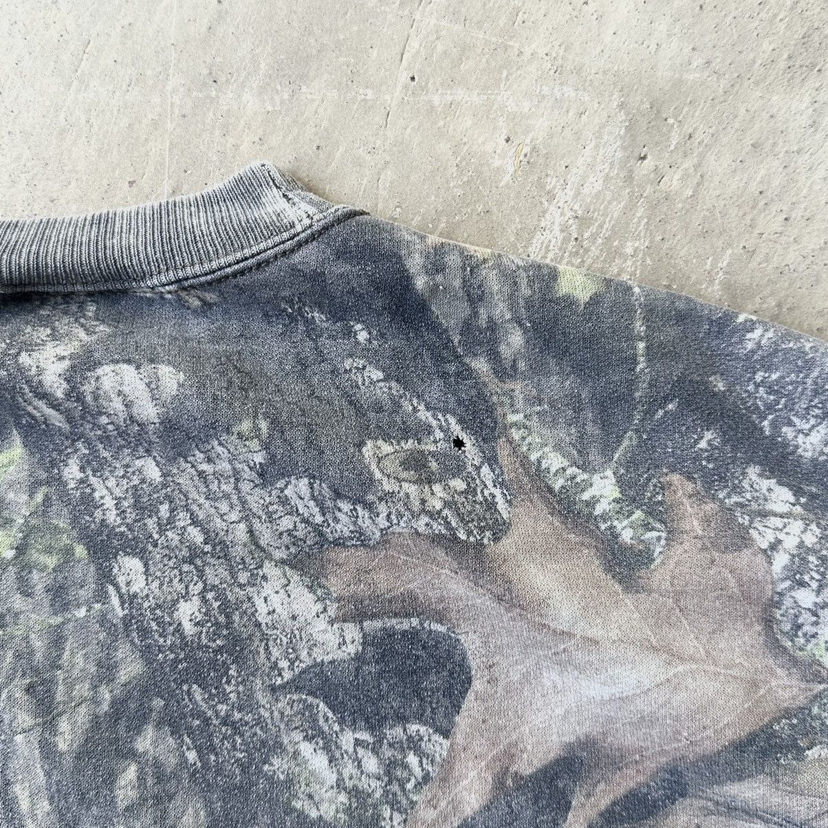 Realtree Crazy Vintage Faded Carhartt Style Realtree Camo Crewneck Size US S / EU 44-46 / 1 - 7 Thumbnail