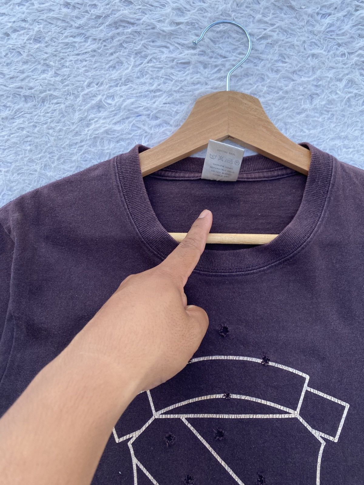 Japanese Brand Rare Vintage Shield Logo Inspired by Number Nine Tshirt Size US M / EU 48-50 / 2 - 14 Thumbnail