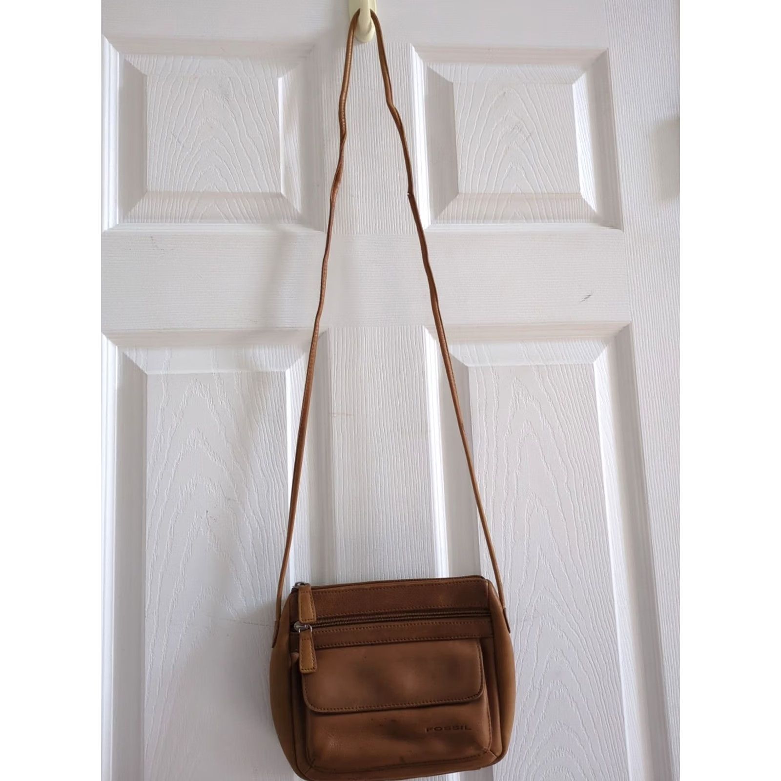 Fossil Fossil Riley Crossbody Bag Orange Small Leather Pouch Women Addl Details 9" Strap 24.5in Zipper Size ONE SIZE - 2 Thumbnail
