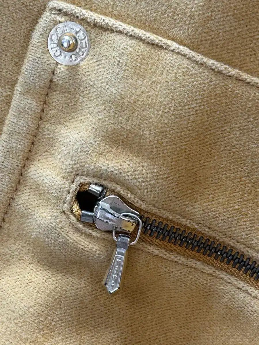 Gucci GUCCI Suede Moleskin Jacket Tan 40 Size US XXS / EU 40 - 7 Thumbnail