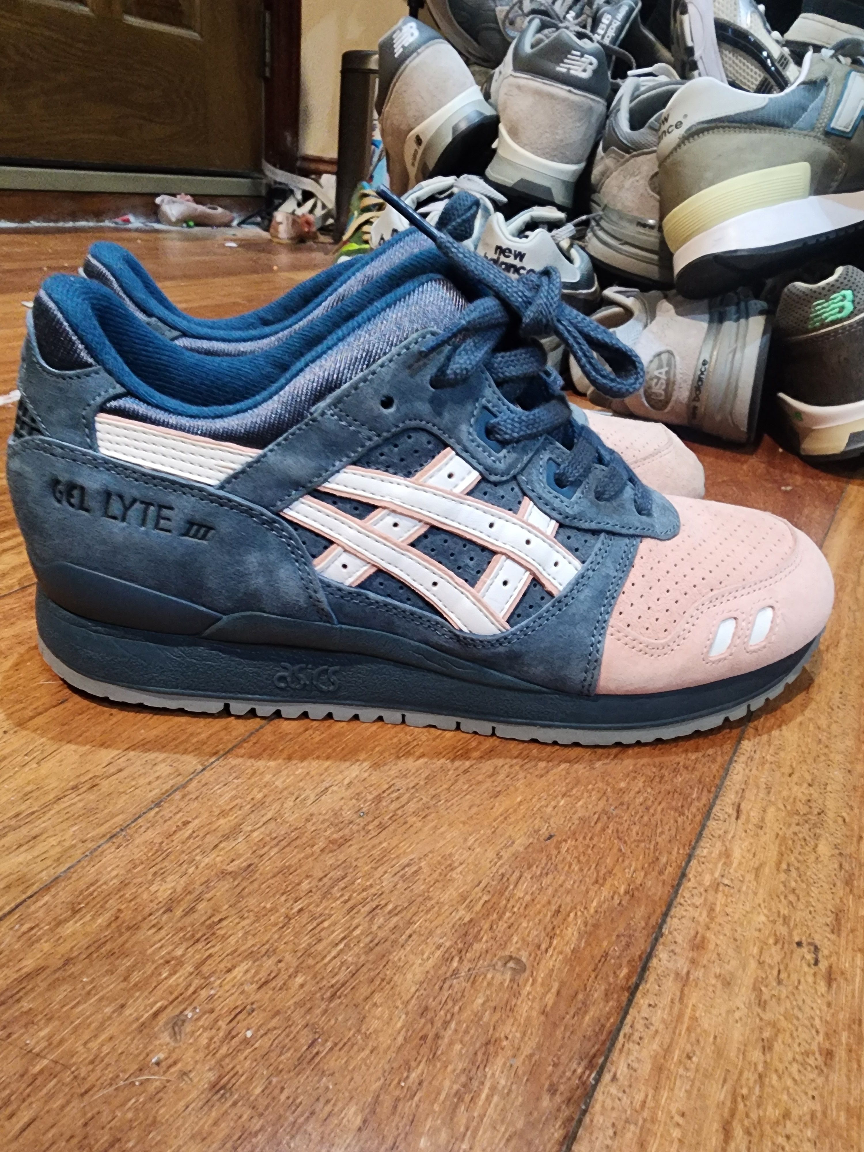 Asics × Ronnie Fieg Asics gel lyte iii 3 salmon toe 2.0 size 8 no box display Size US 8 / EU 41 - 4 Thumbnail