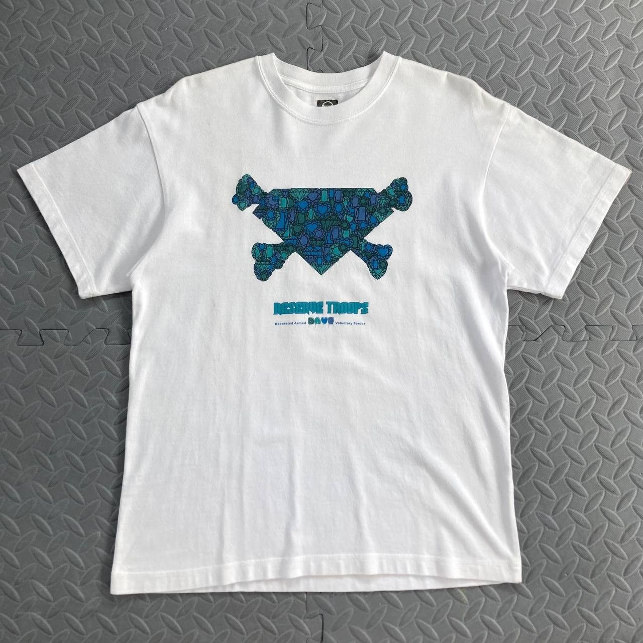 Undercover A/W01 “D.A.F.V.” Reserve Troops Tee Size US M / EU 48-50 / 2 - 2 Thumbnail