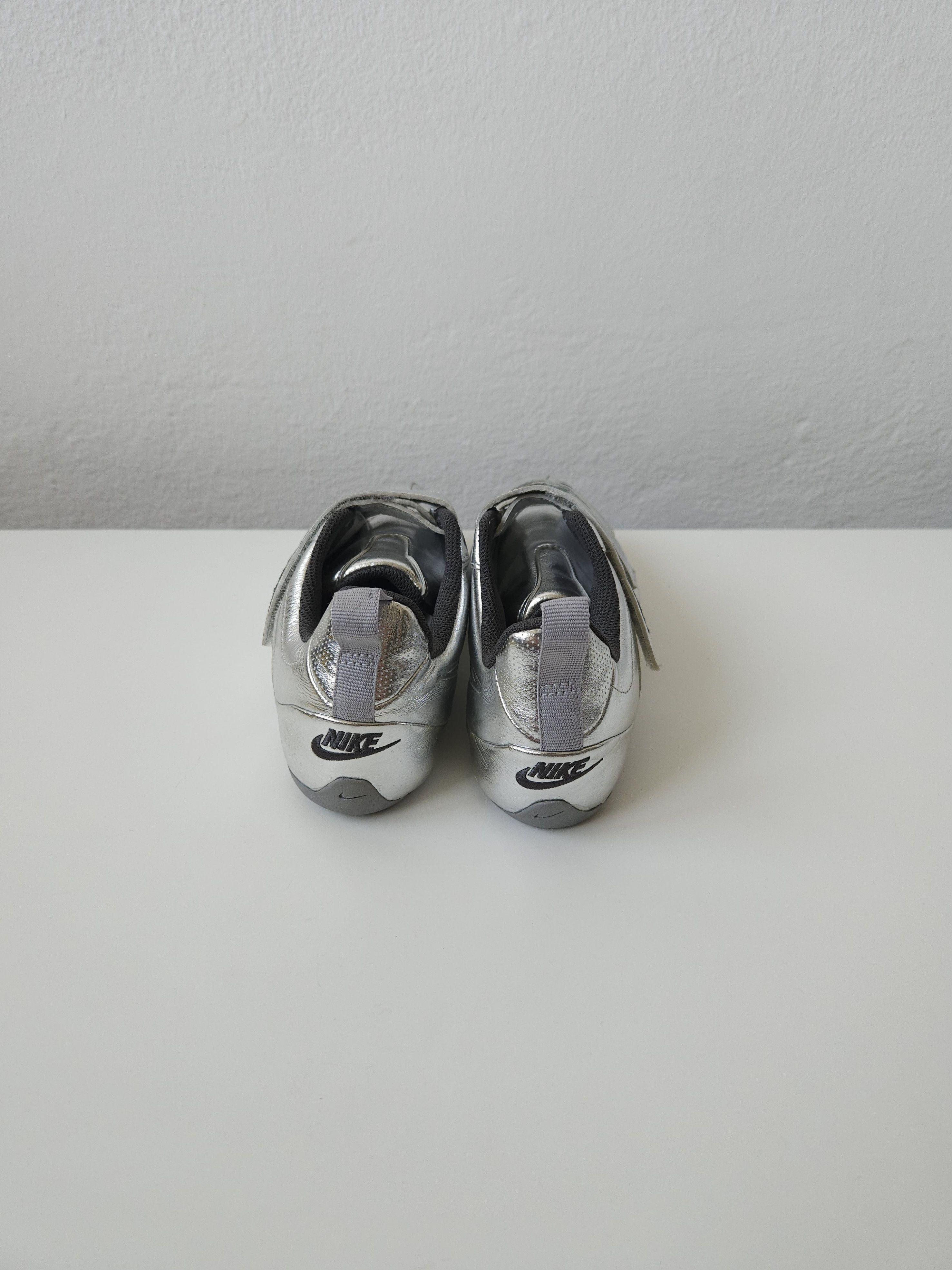 Nike Vintage y2k nike fixed speed v silver Size US 6.5 / IT 36.5 - 8 Thumbnail
