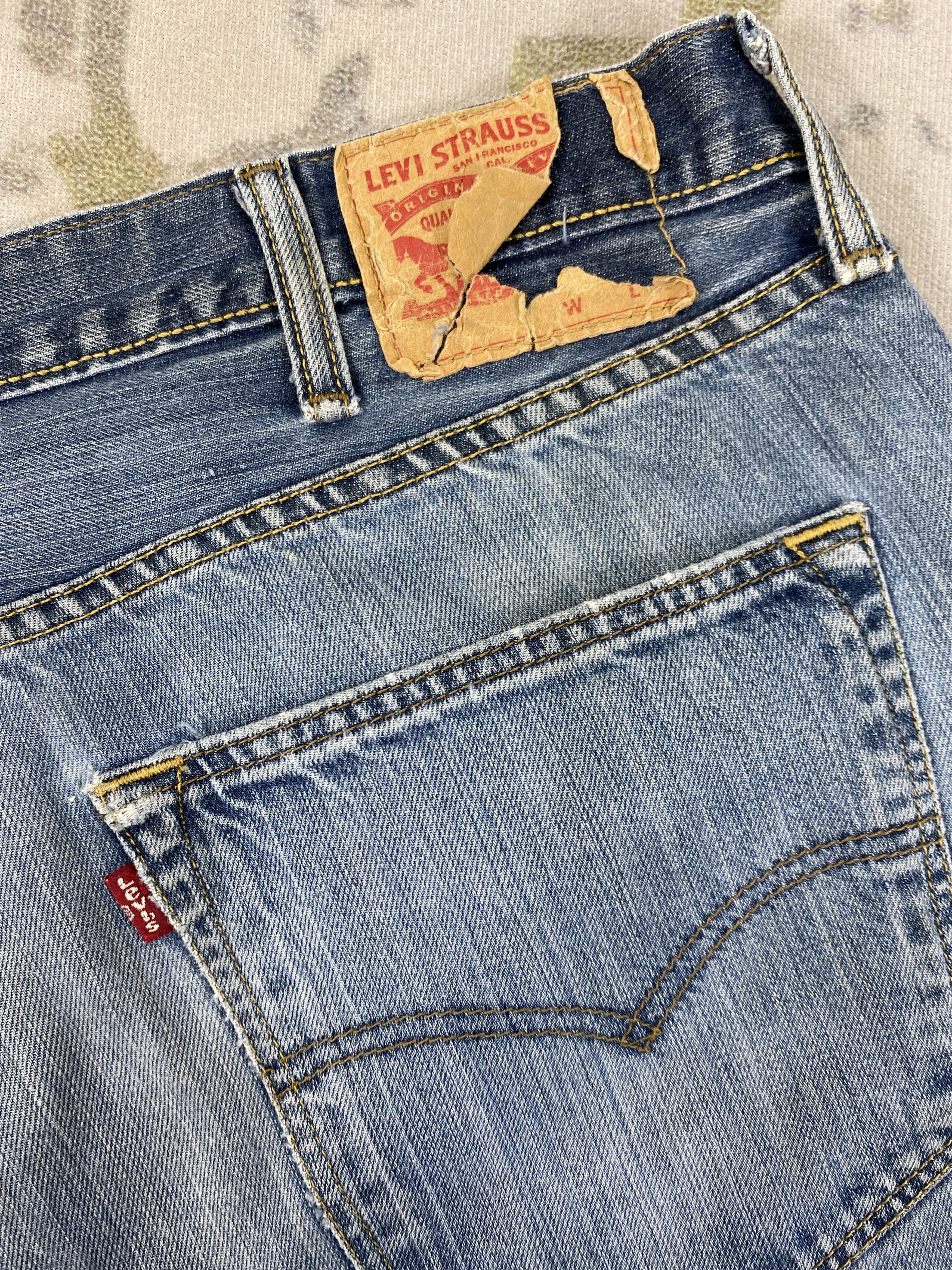 Levi's Distressed Blue Vintage Levi's 39x31 Denim -JN1475 Size US 39 - 12 Thumbnail