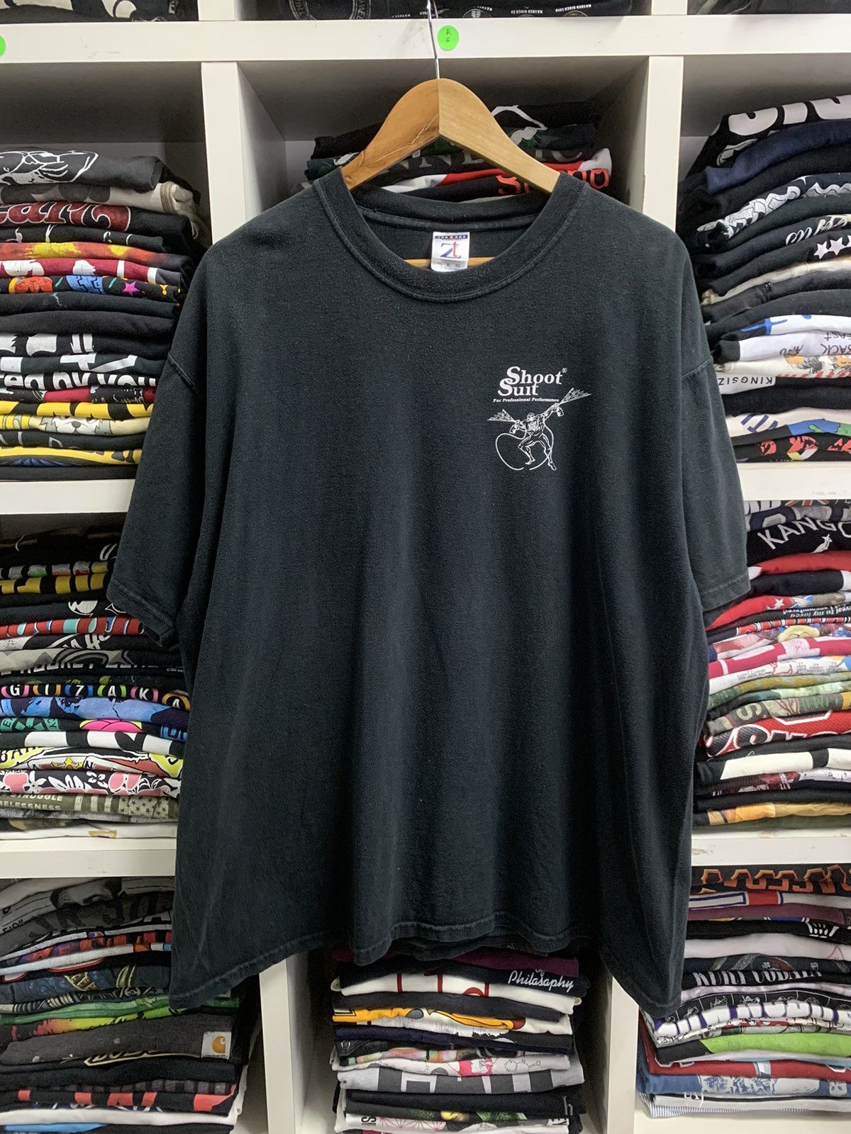 Jerzees × Vintage Vintage Shoot suit t-shirt Size US XL / EU 56 / 4 - 2 Thumbnail