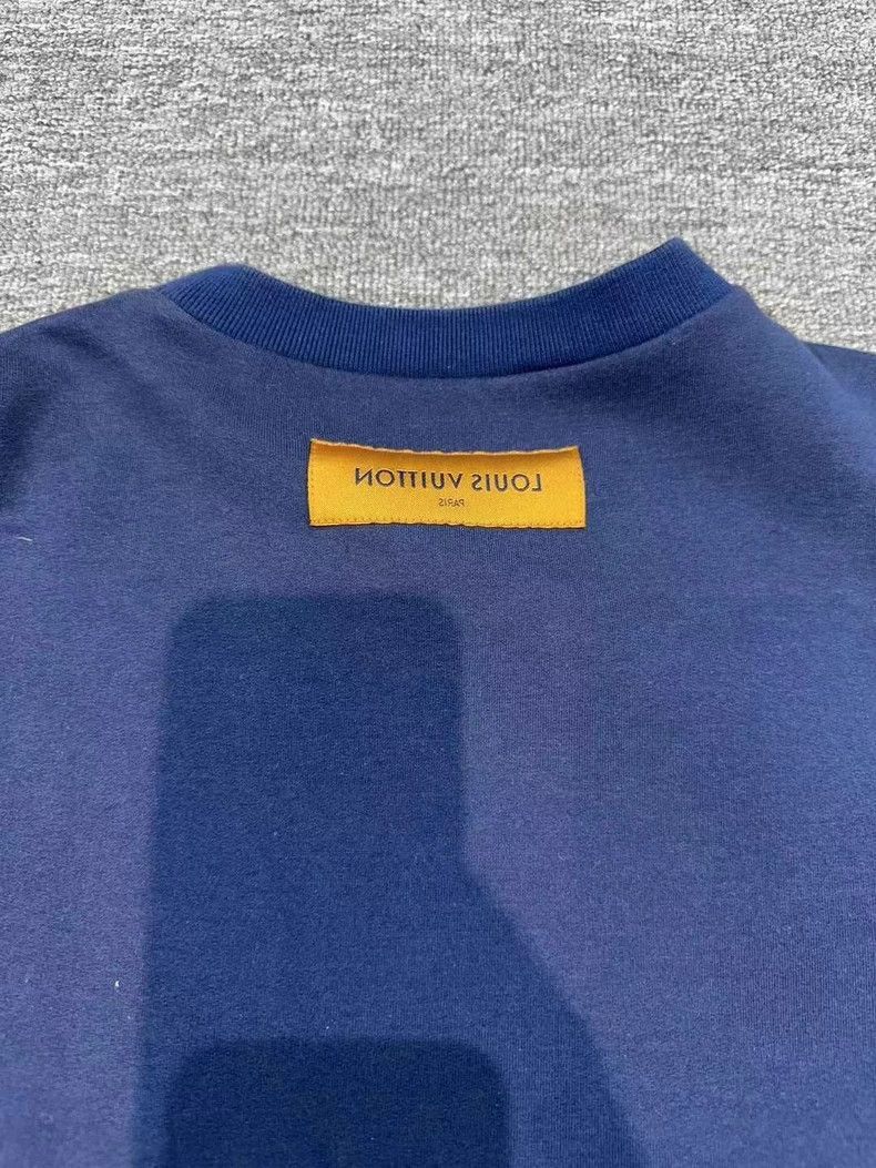 Louis Vuitton Louis Vuitton Navy Blue Sweatshirt for Sale -2505 Size US S / EU 44-46 / 1 - 4 Thumbnail