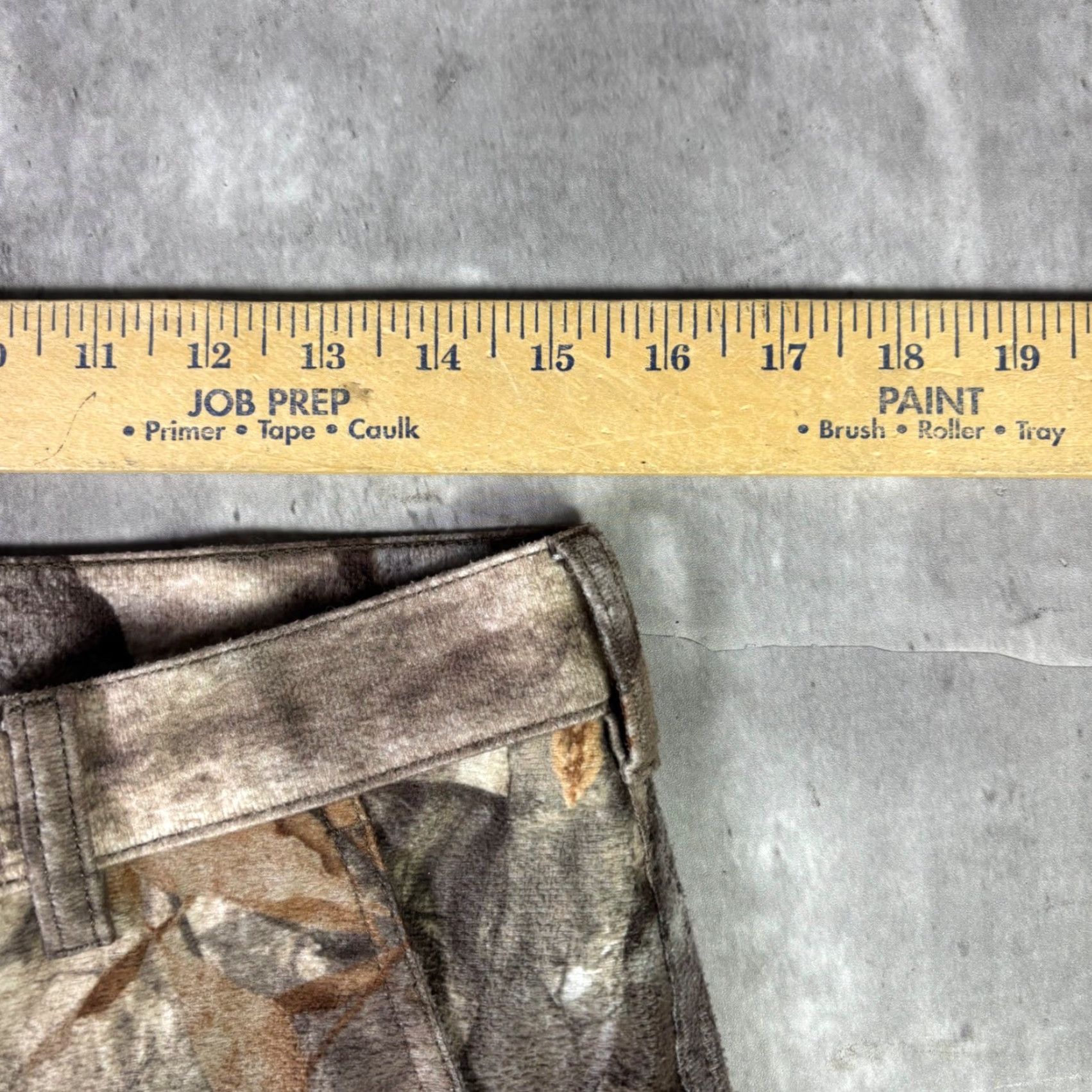 Vintage VINTAGE? No, actually: Cabela's Mossy Oak Treestand Camo Hunting Pants Mens 32 Reg Cargo Outdoor Gear Size US 32 / EU 48 - 3 Thumbnail