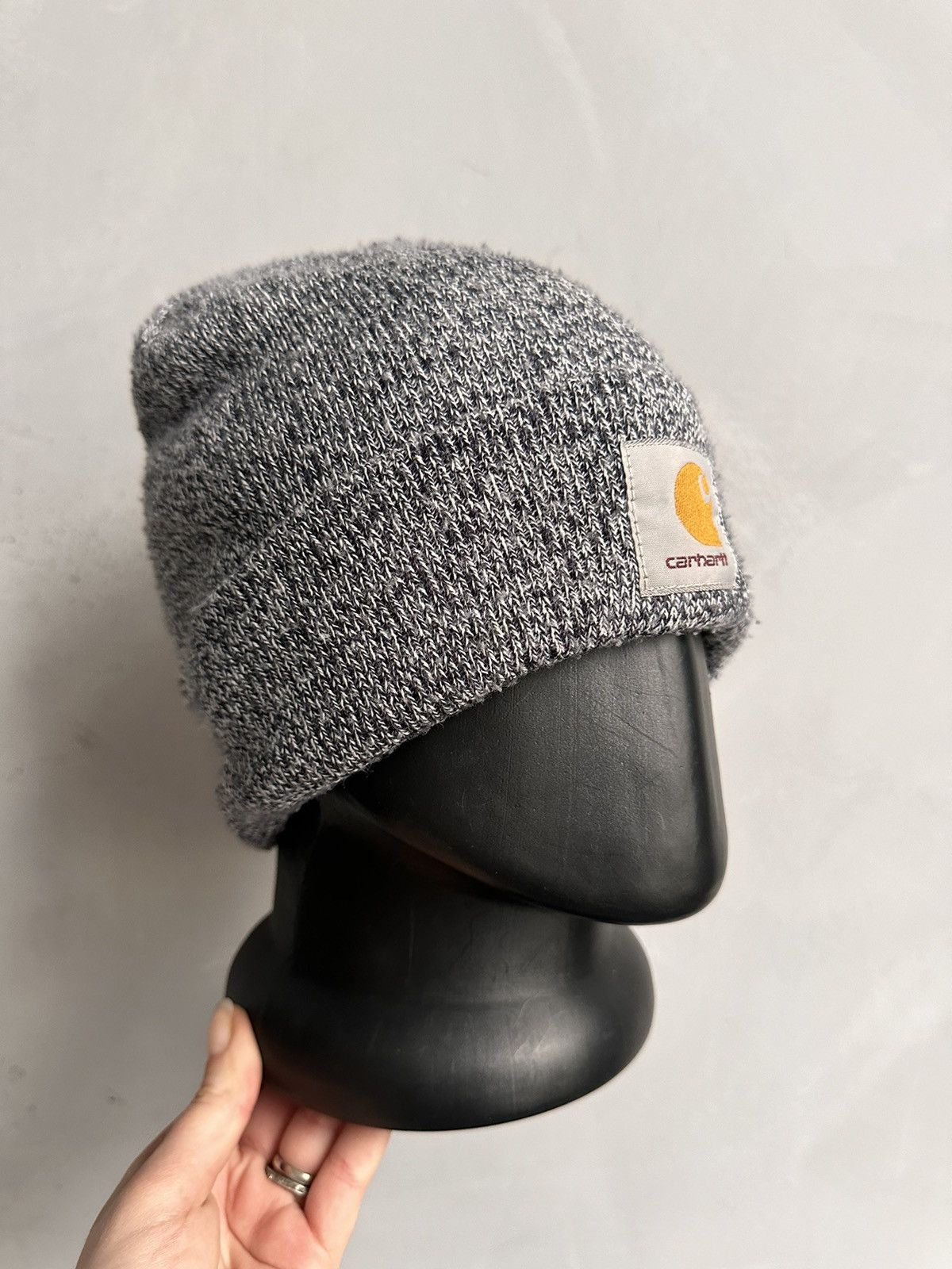Carhartt Wow 😻 White Beanie Carhartt Y2K Streetwear Outdoor Arcteryx Size ONE SIZE - 3 Thumbnail
