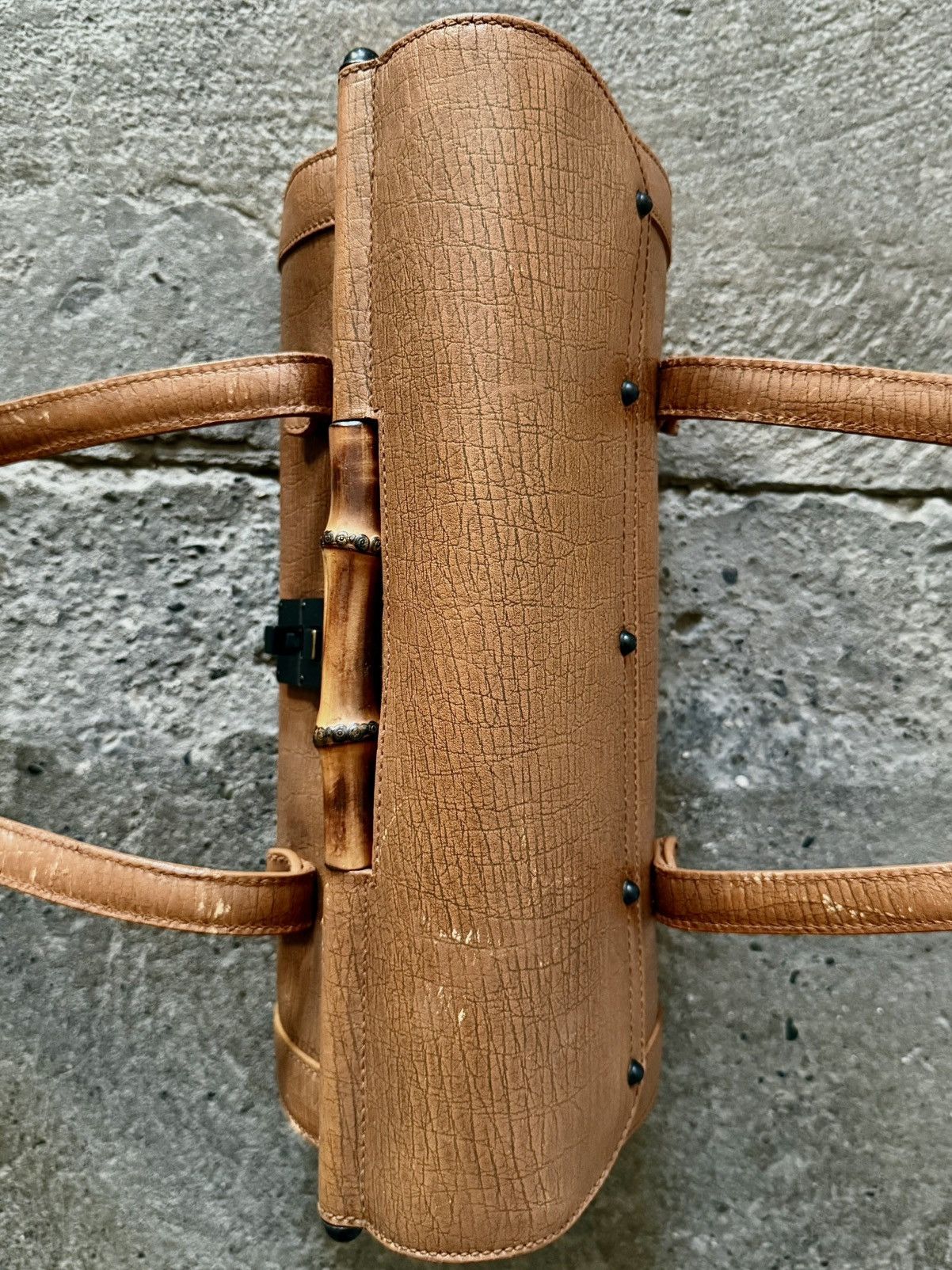 Gucci Archive Gucci - Tom Ford - SS2003 - Bullet Barrel Bag Size ONE SIZE - 11 Thumbnail