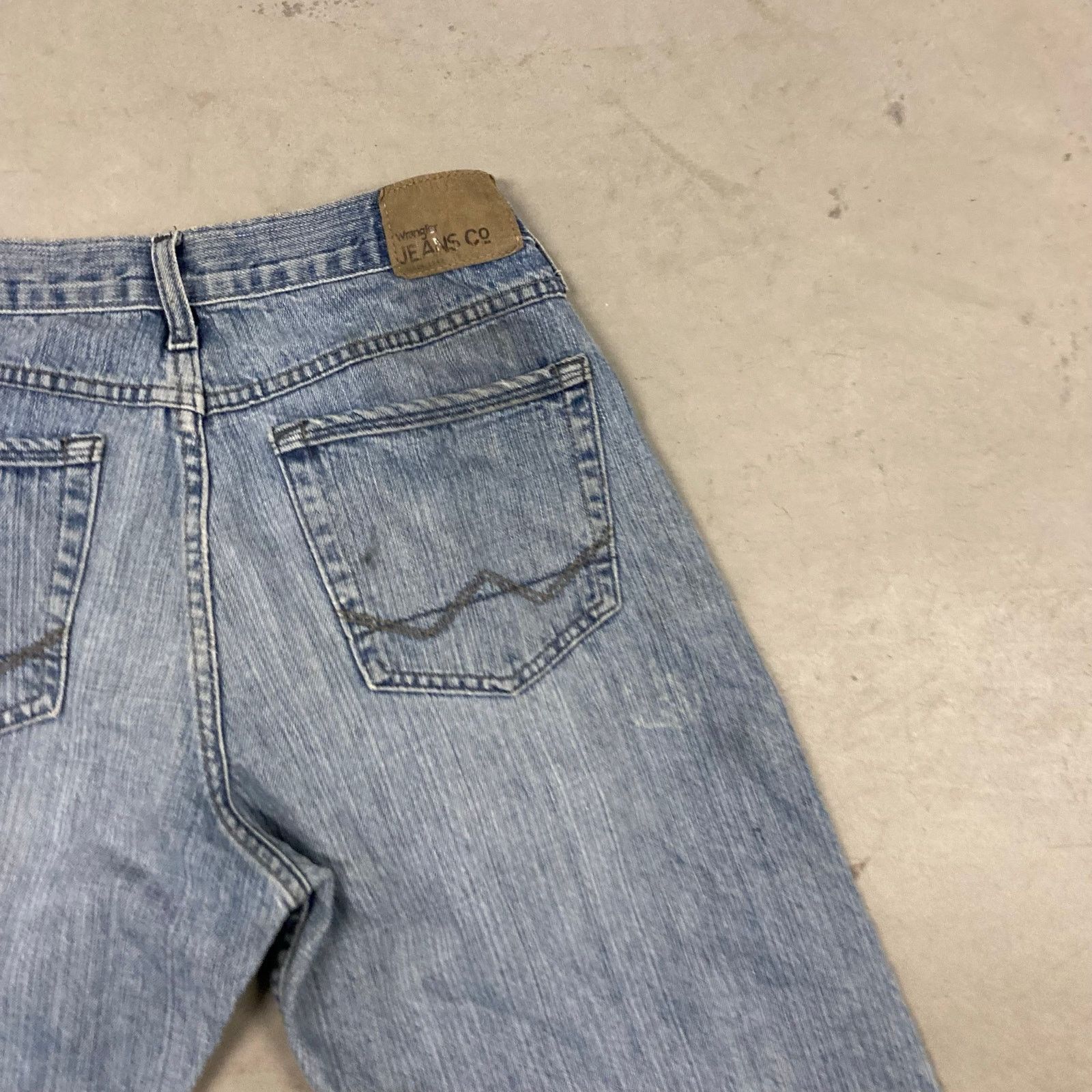 Wrangler Thrashed wrangler western bootcut jeans 30x30 Size US 30 / EU 46 - 4 Thumbnail