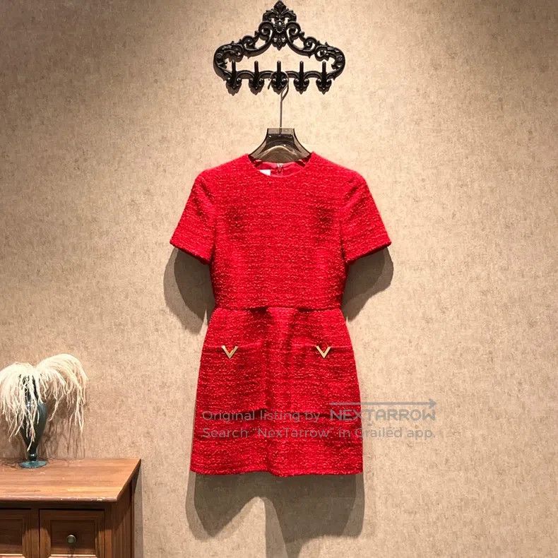Valentino Valentino Red tweed V-button pocket dress Size XS / US 0-2 / IT 36-38 - 1 Thumbnail
