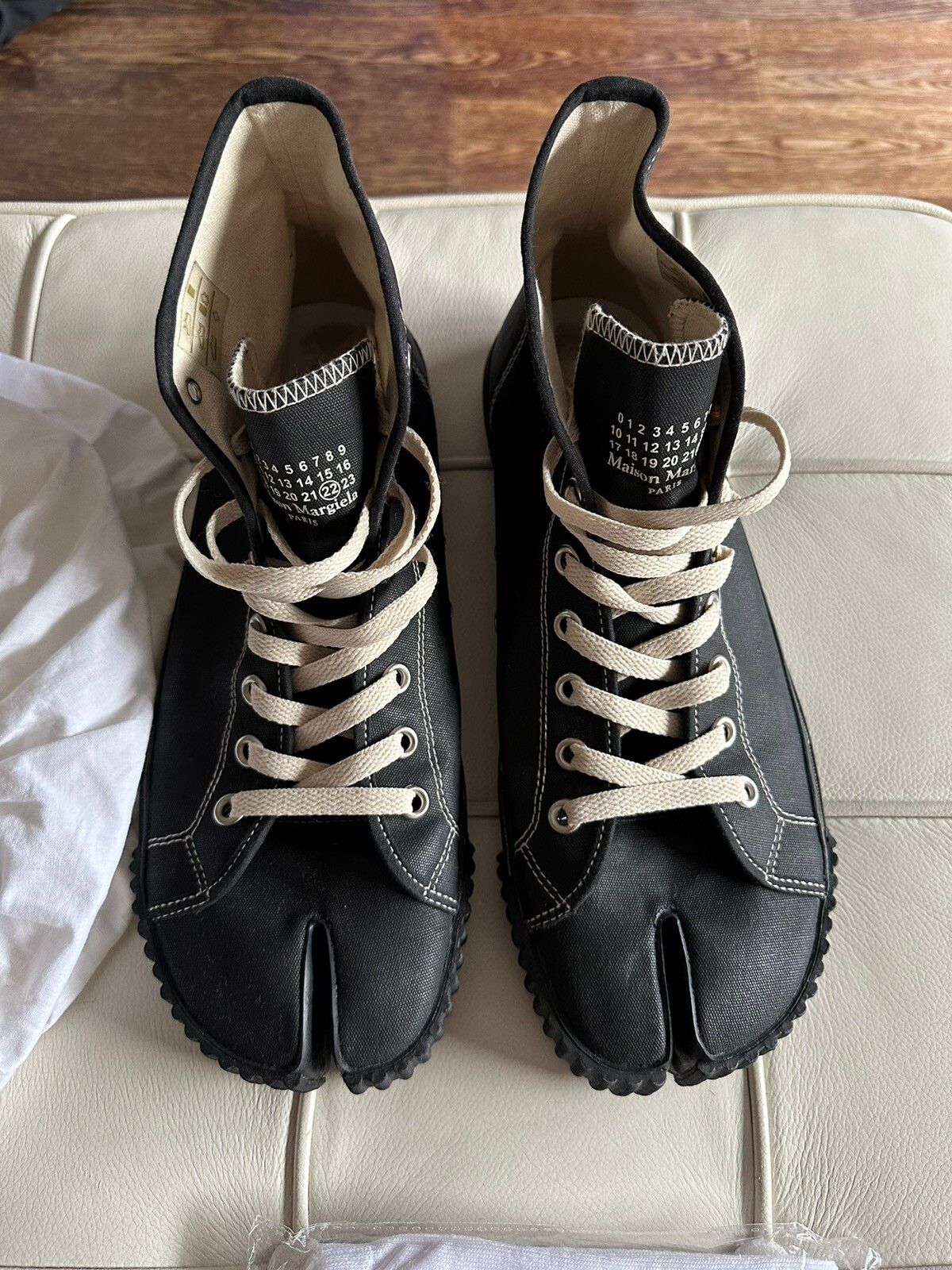 Maison Margiela Tabi canvas sneaker - size 43 | Grailed