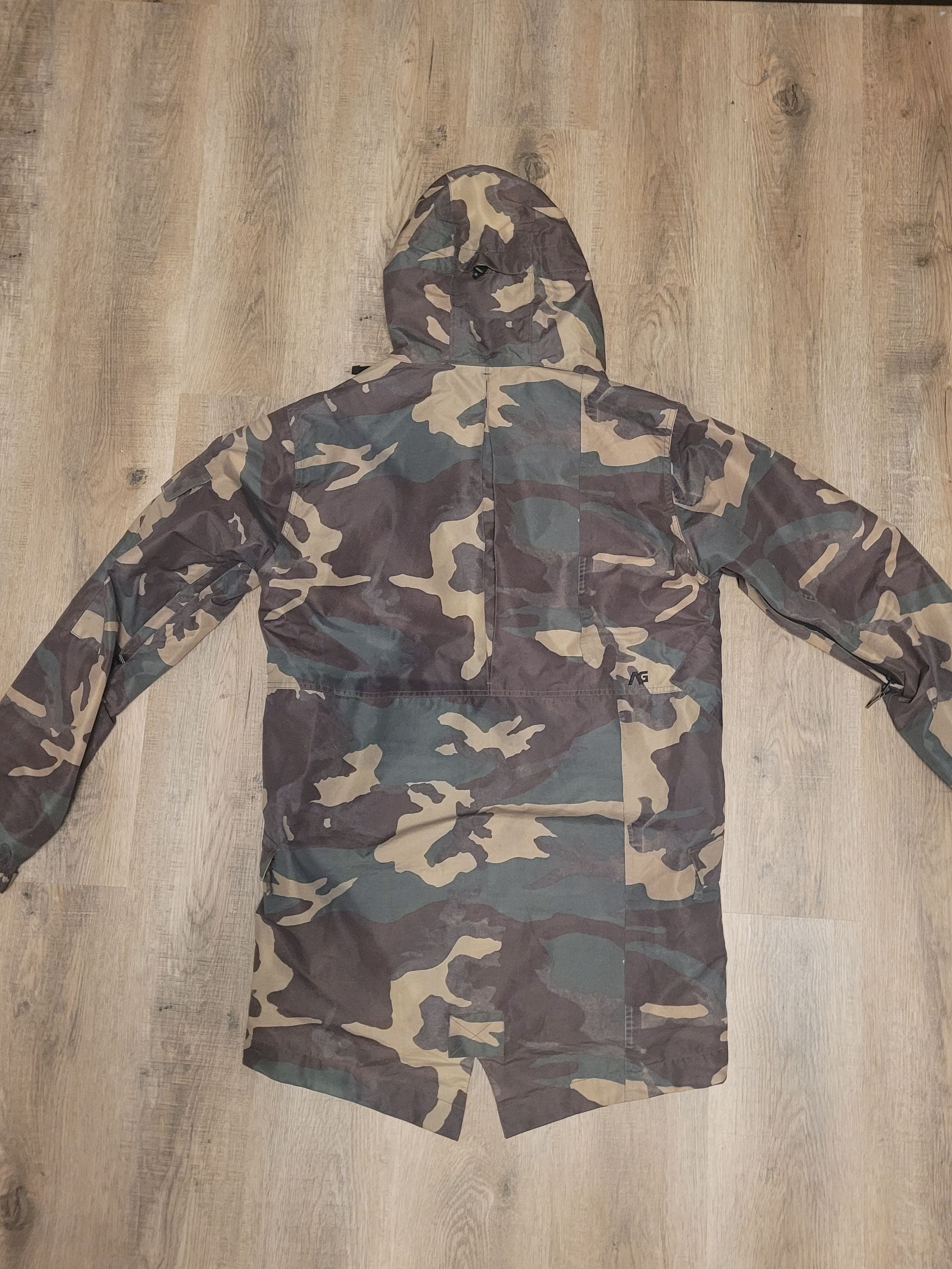 Analog Vintage Burton Analog AG Camo Fishtail Snowboard Parka Size US L / EU 52-54 / 3 - 2 Thumbnail