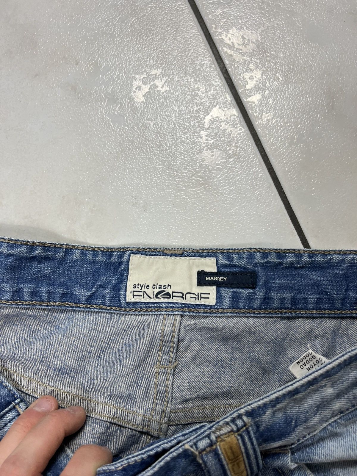 Energie × Vintage Vintage Energie distressed marrey jeans denim with keychain Size US 36 / EU 52 - 19 Thumbnail
