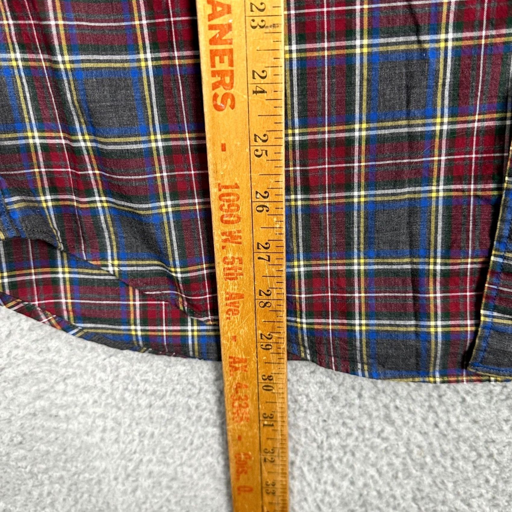 J.Crew J.Crew Button-Down Shirt Plaid Heathered Cotton Long Sleeve Mens Large Gray Red Navy Fall Spring Casual Pocket EUC Size US L / EU 52-54 / 3 - 7 Thumbnail