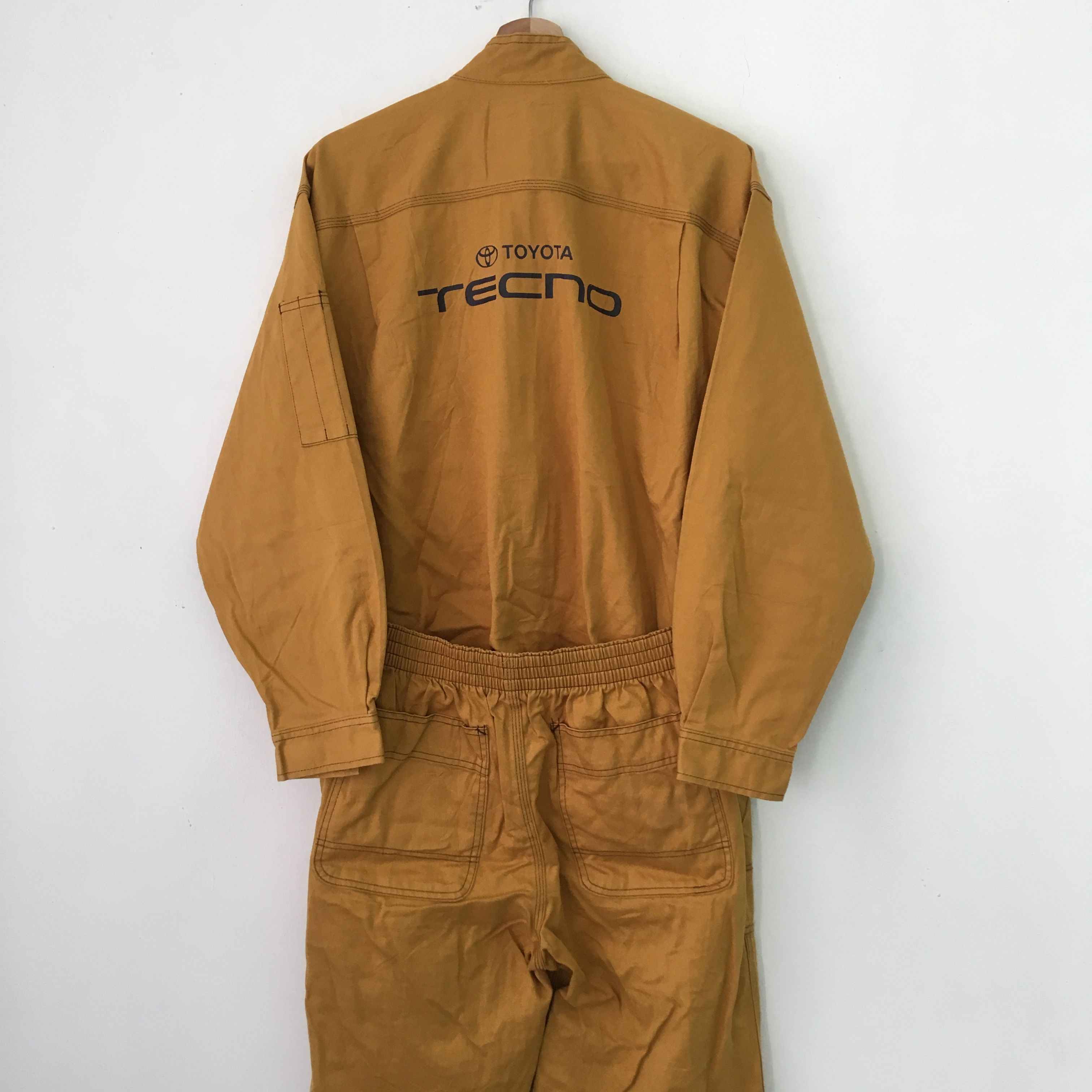 Japanese Brand Vintage 90s Toyota Tecno Japan Mustard Brown Coverall Racing Size US M / EU 48-50 / 2 - 4 Thumbnail